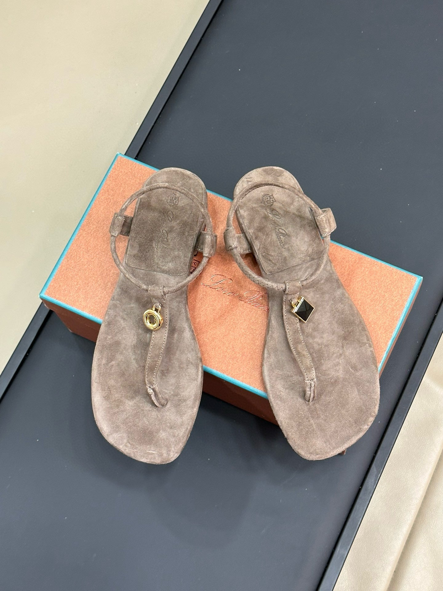 LORO P SANDALS