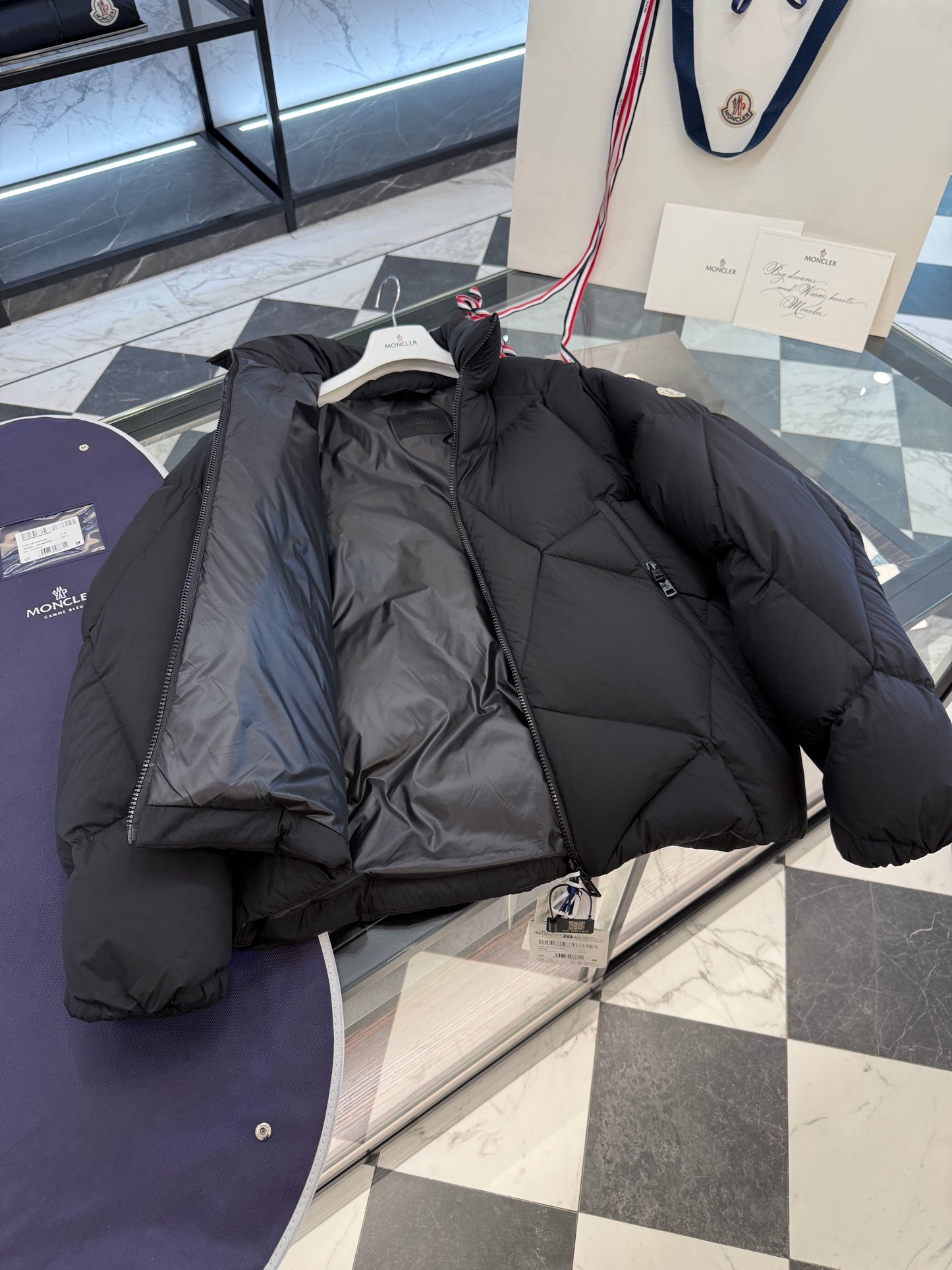 MONC VARDAR JACKET
