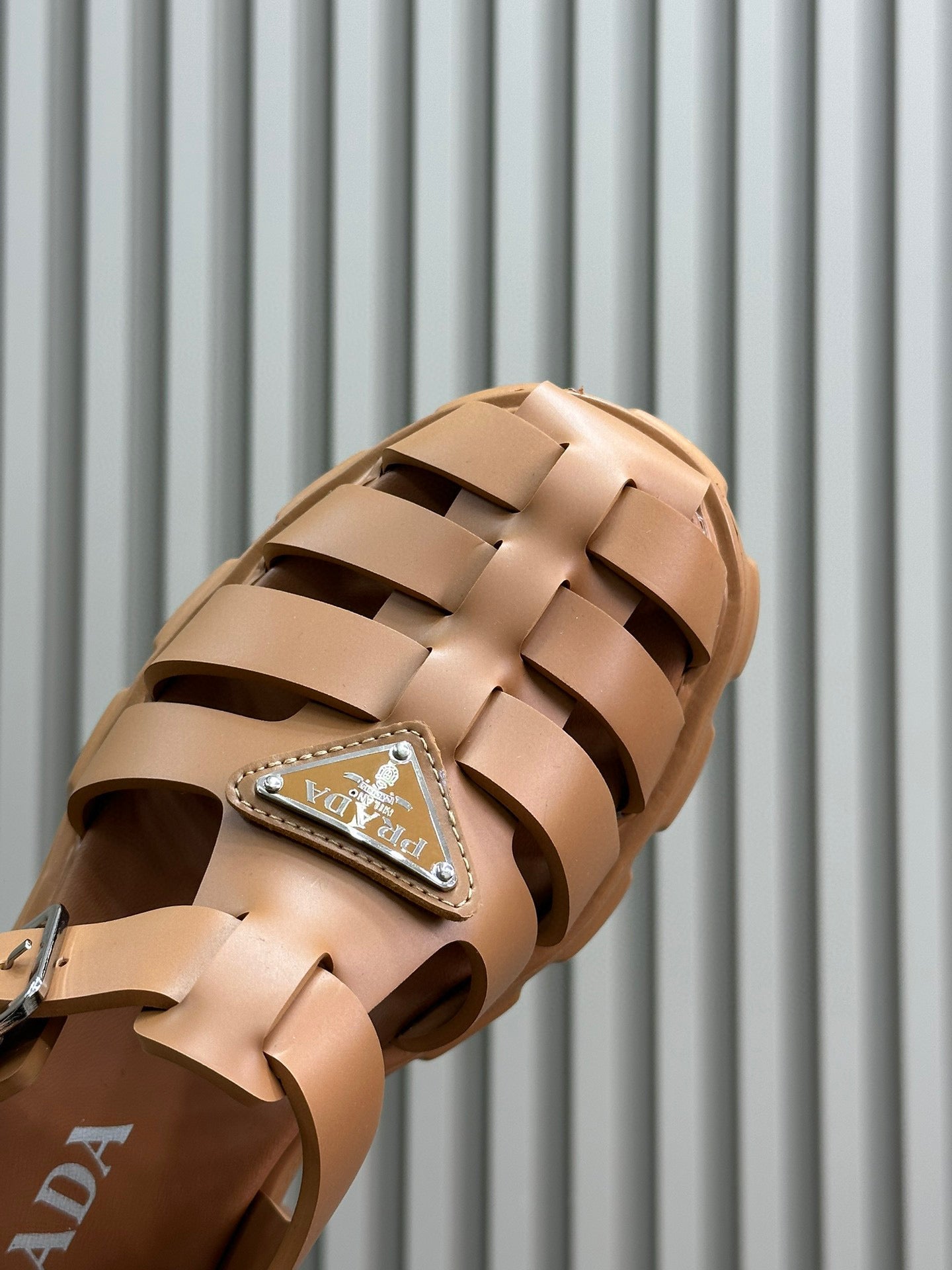 PD SANDALS