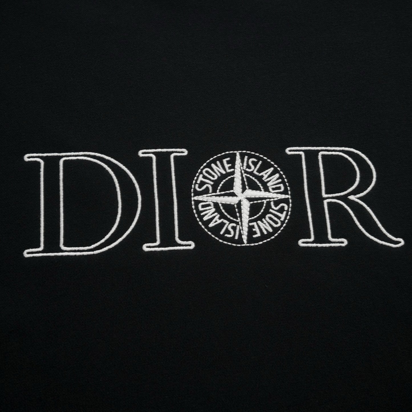 CD x STONE I SWEATSHIRT