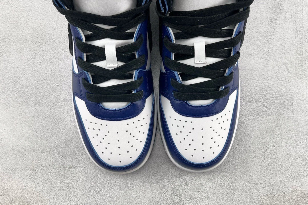 DUNK HIGH
