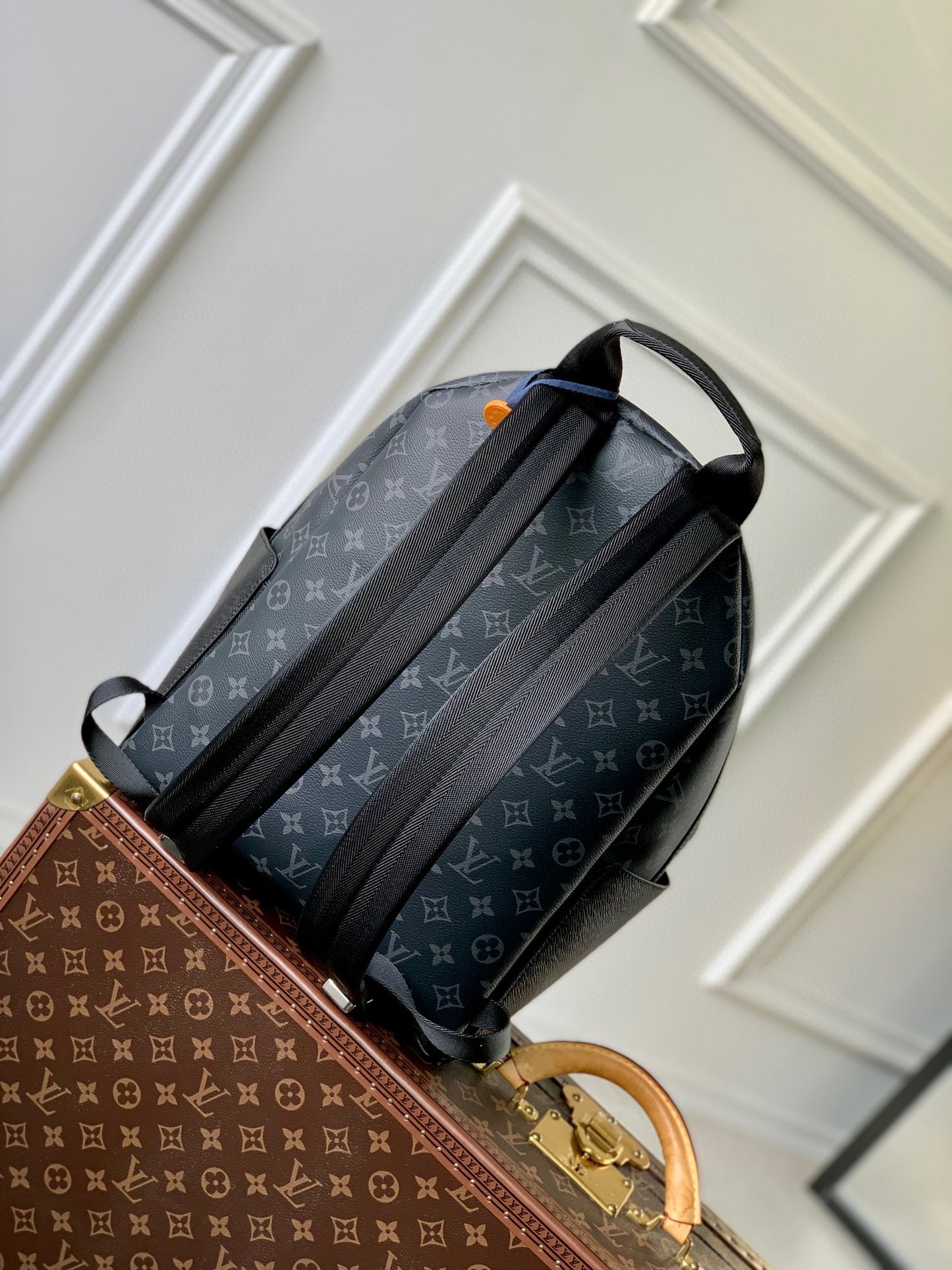 LOU DISCOVERY BACKPACK