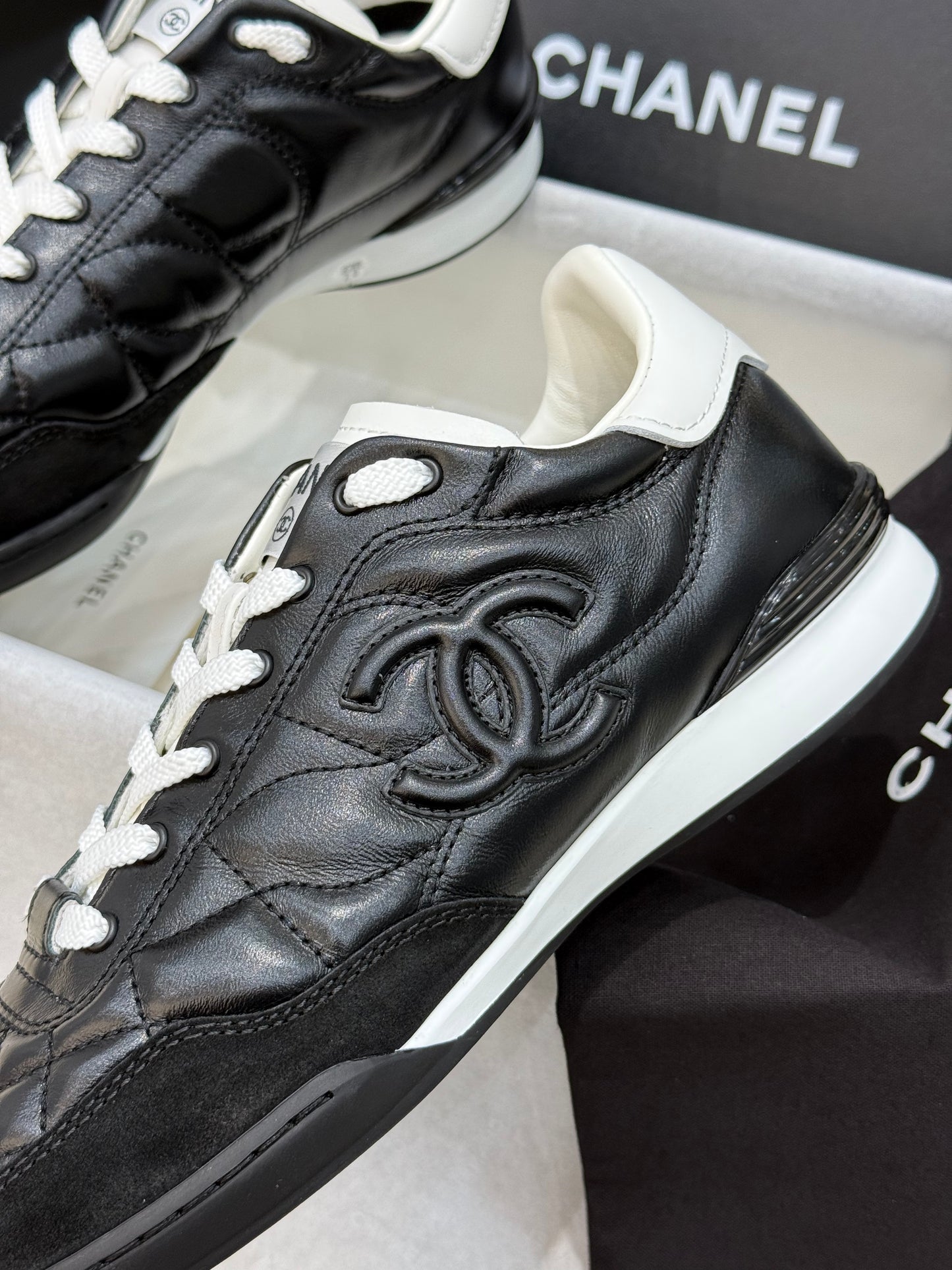 CC SNEAKER
