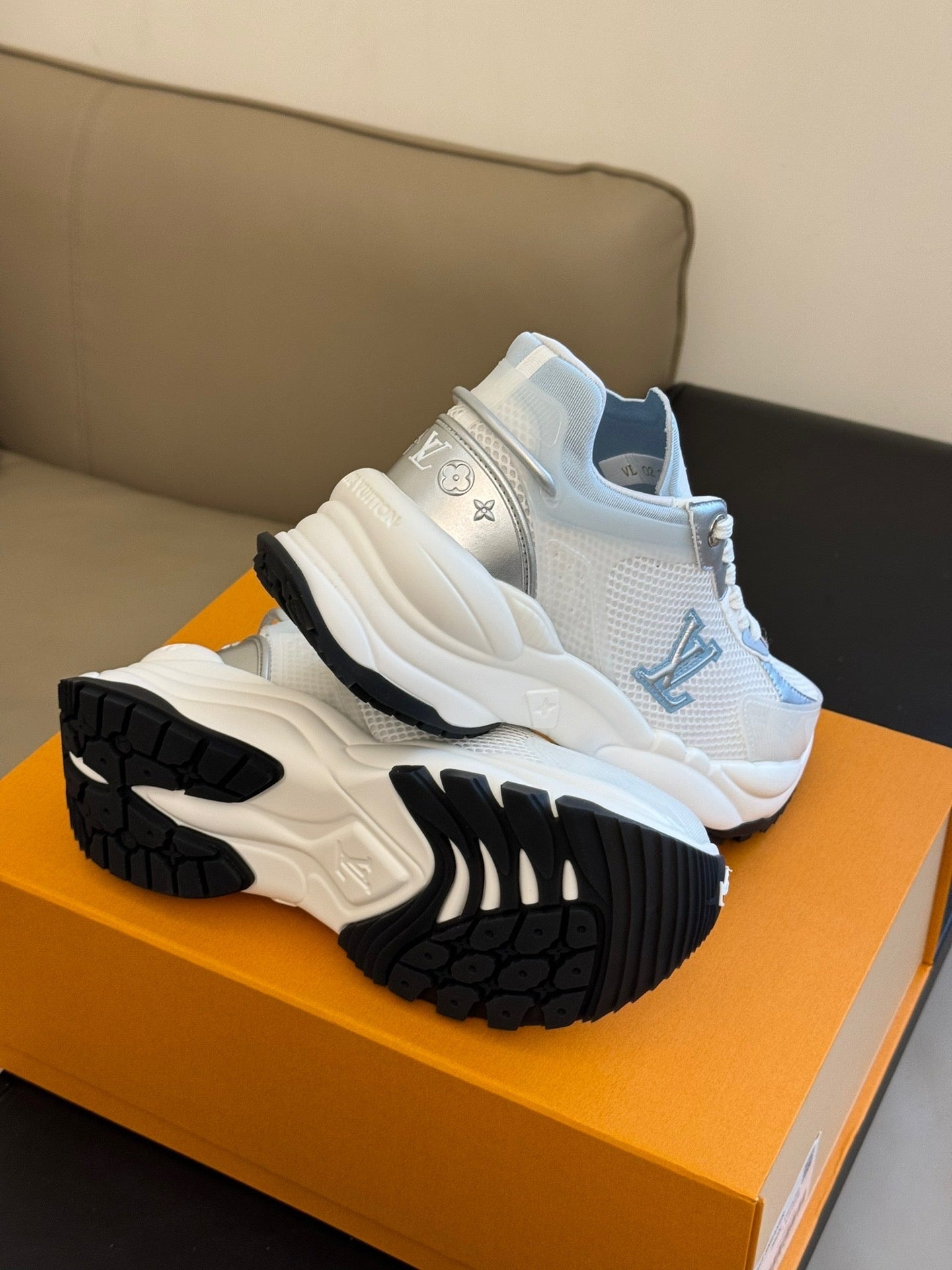 LOU RUN 55 TRAINERS