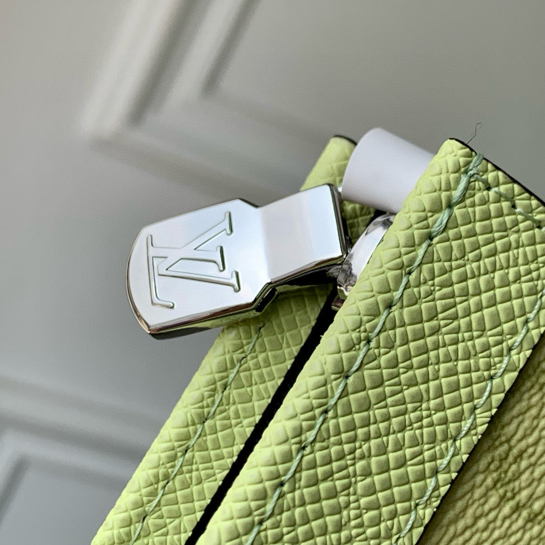 LOU POCHETTE VOYAGE