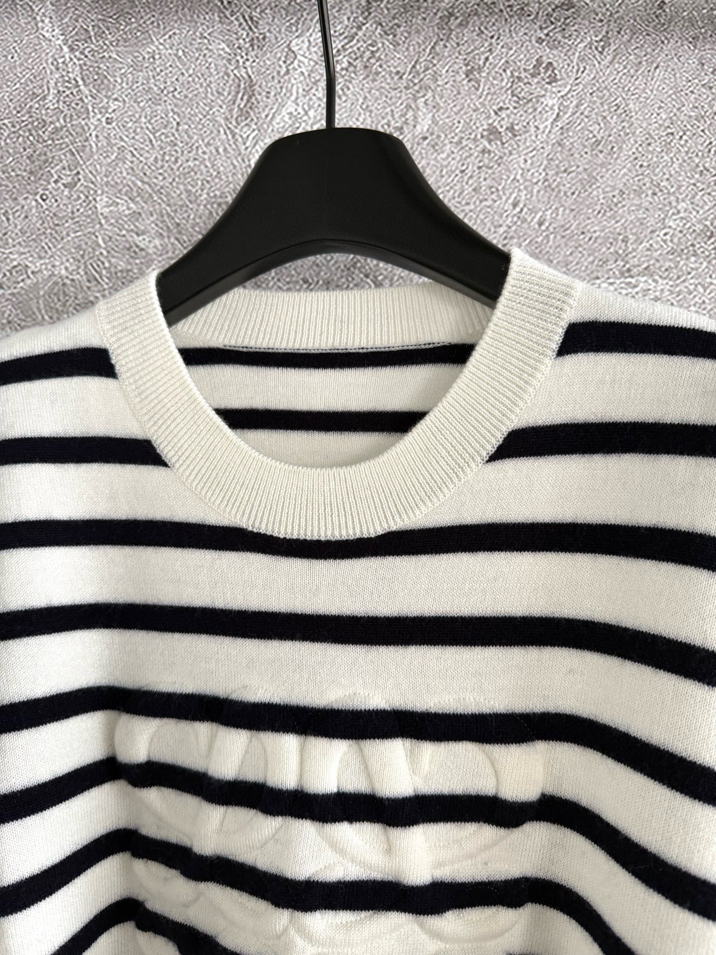 LOEW JUMPER