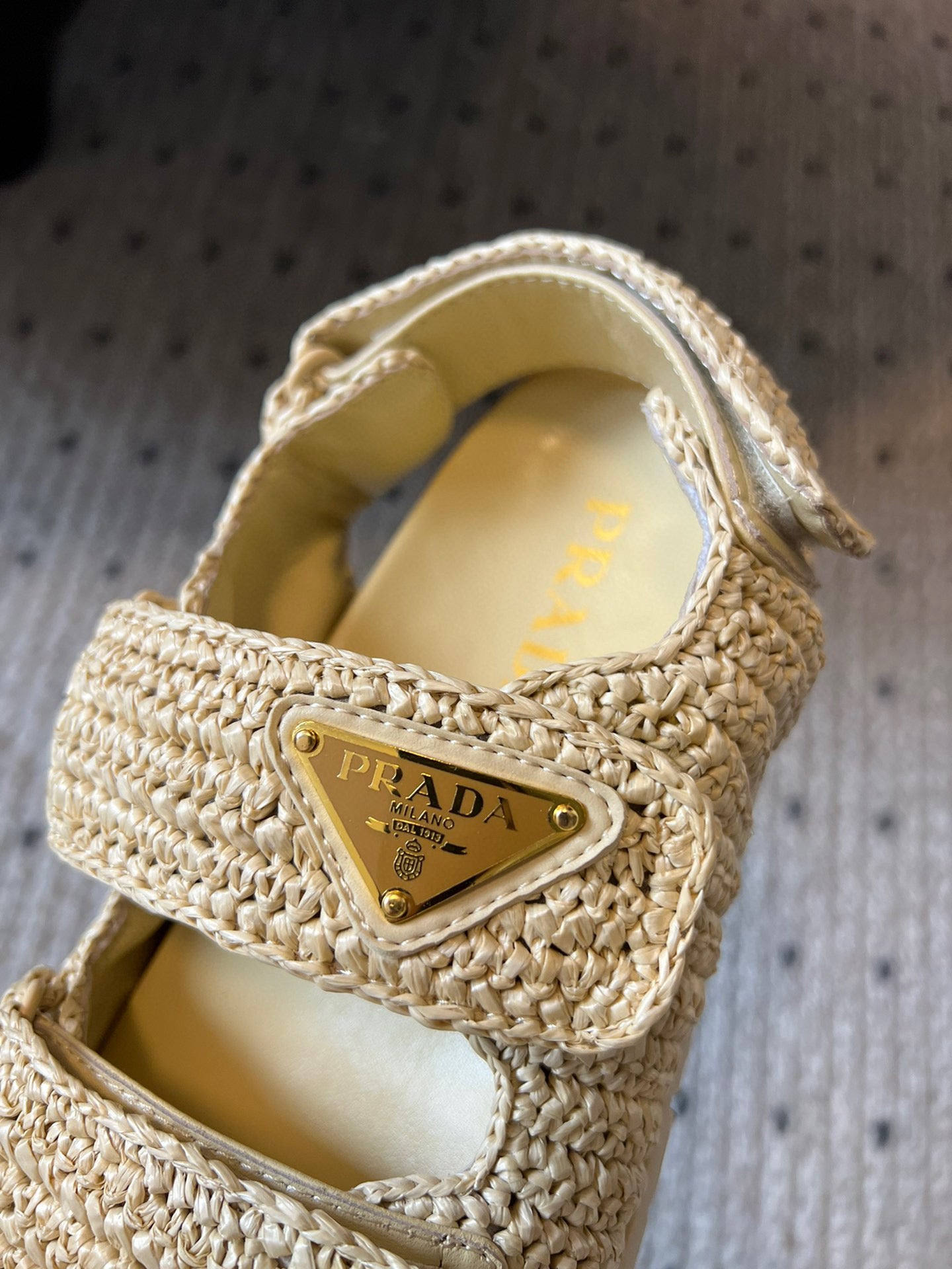 PD SANDALS