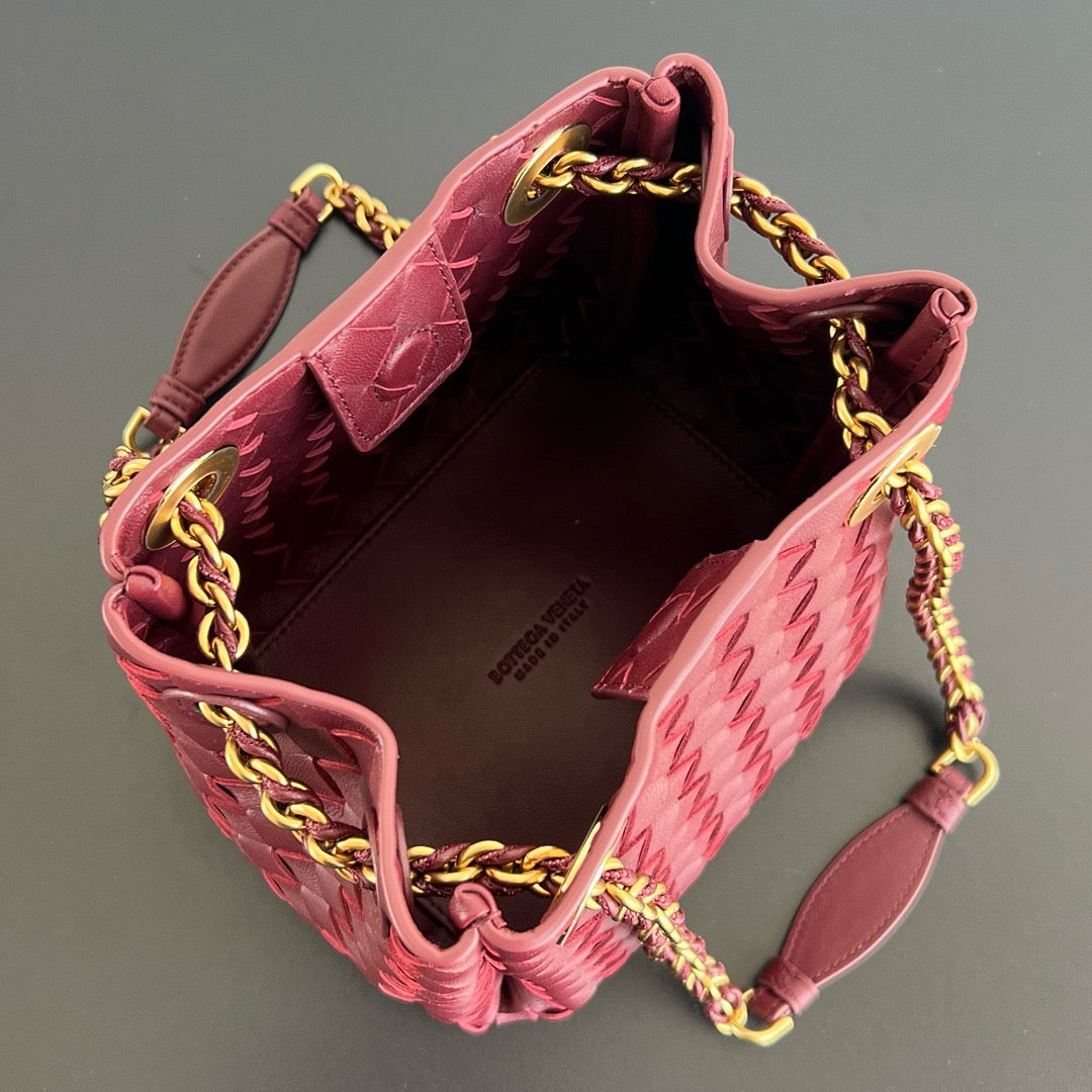 BOTT SMALL PARACHUTE CHAIN BAG