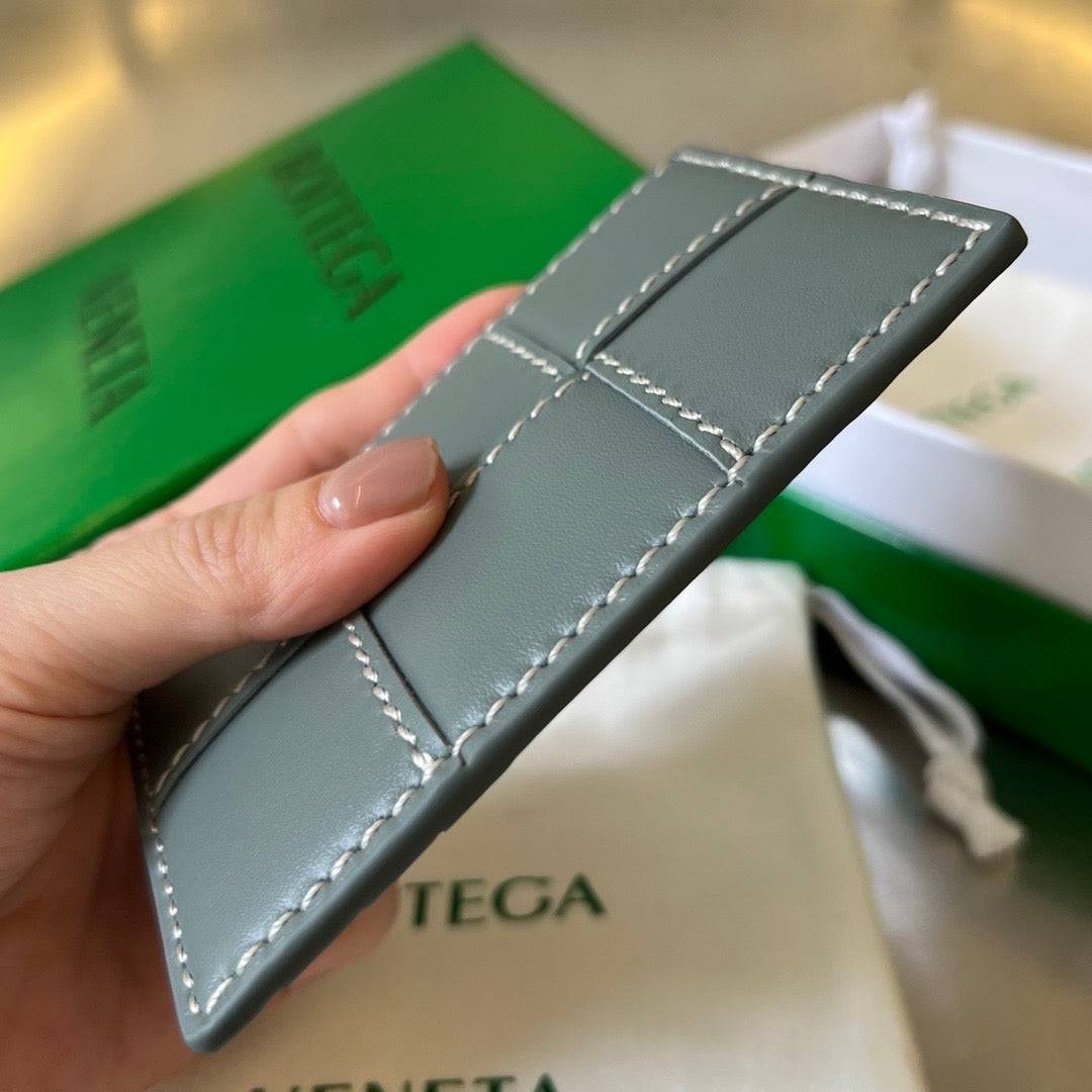 BV CARD HOLDER