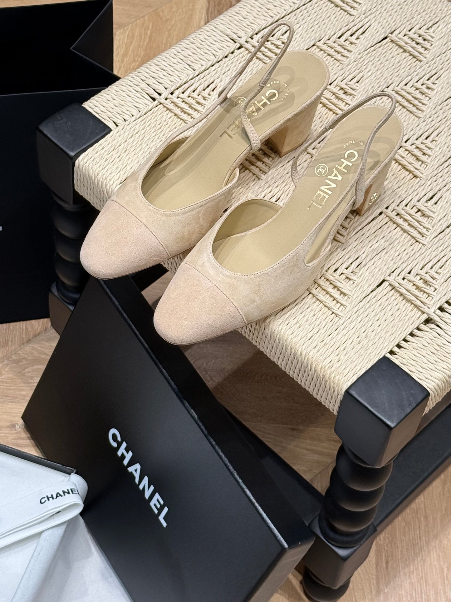 CC SLINGBACK PUMPS