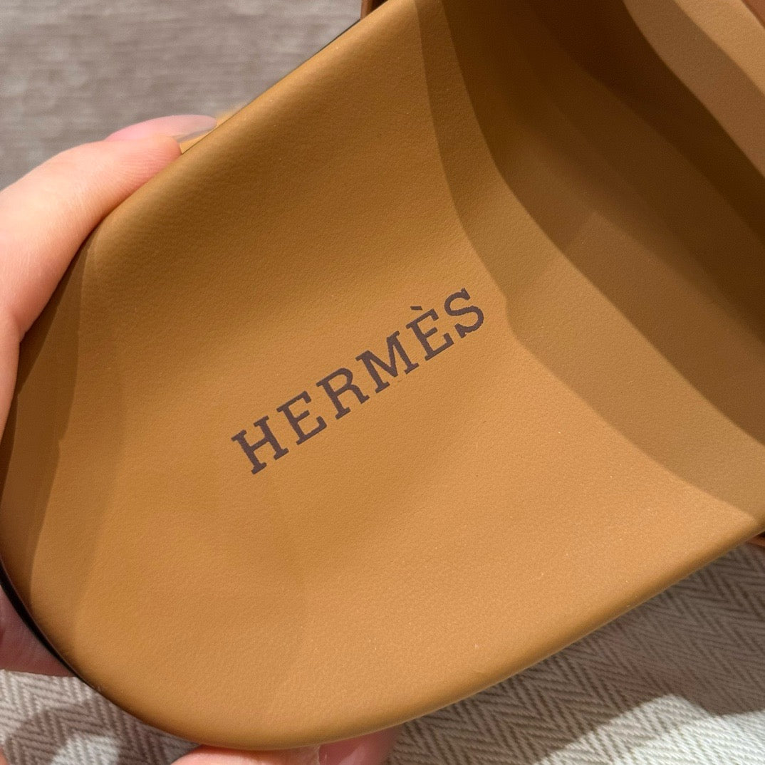 HERM CHYPRE SANDALS