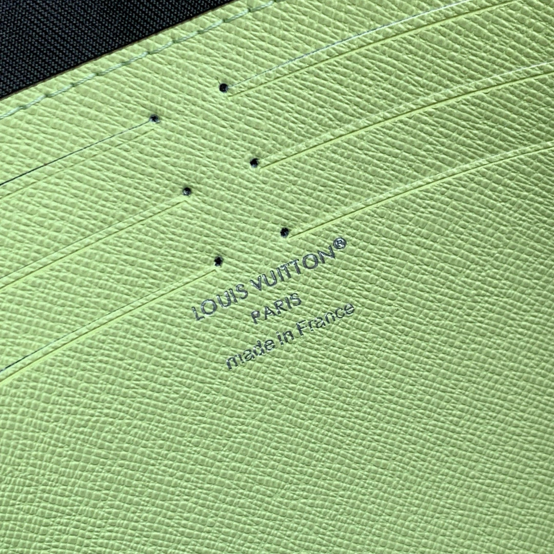LOU POCHETTE VOYAGE