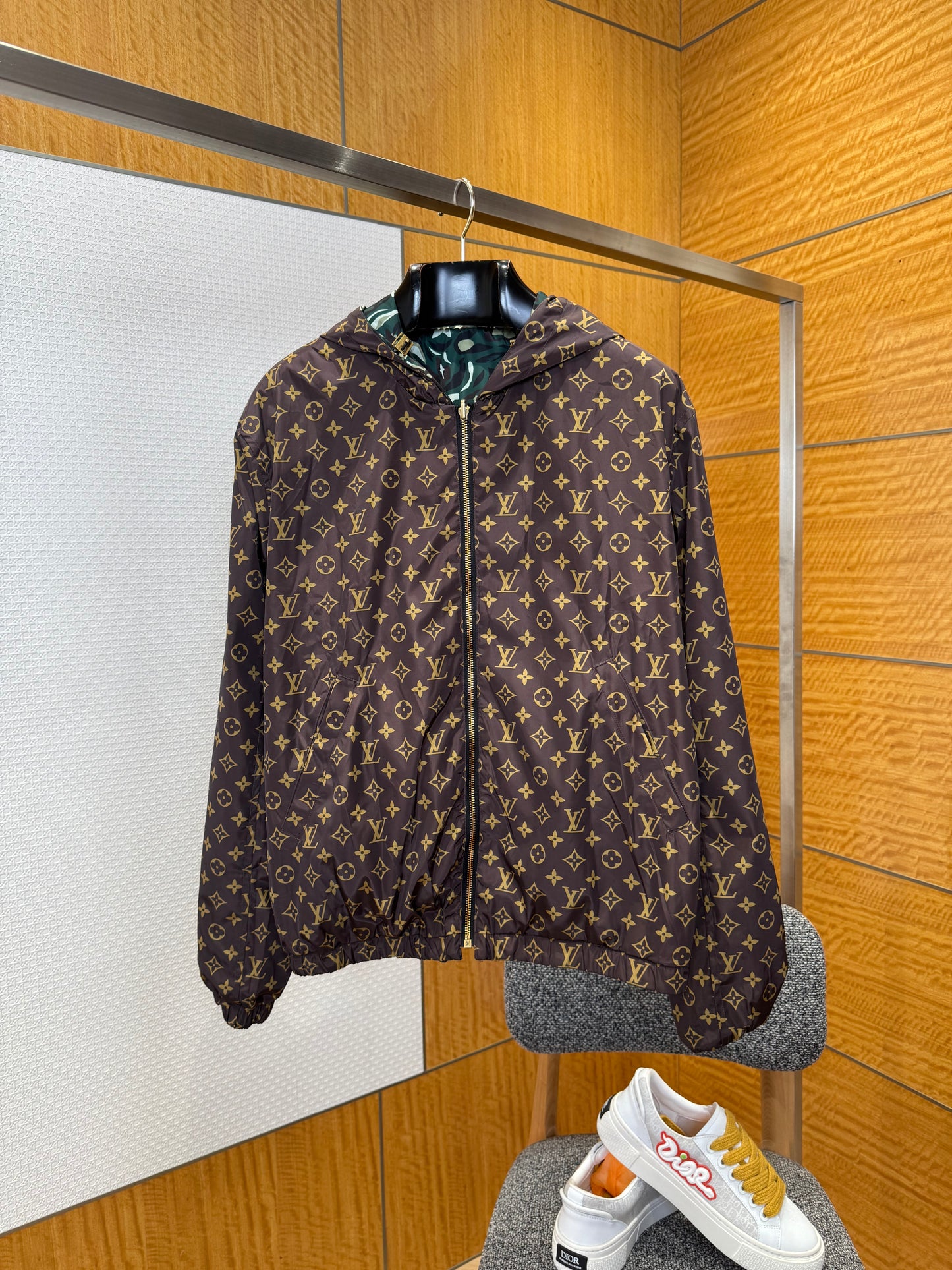LOU JACKET