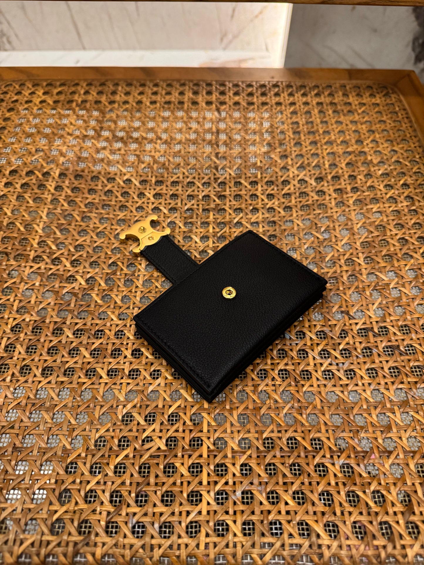 CEL ACCORDEON CARD HOLDER