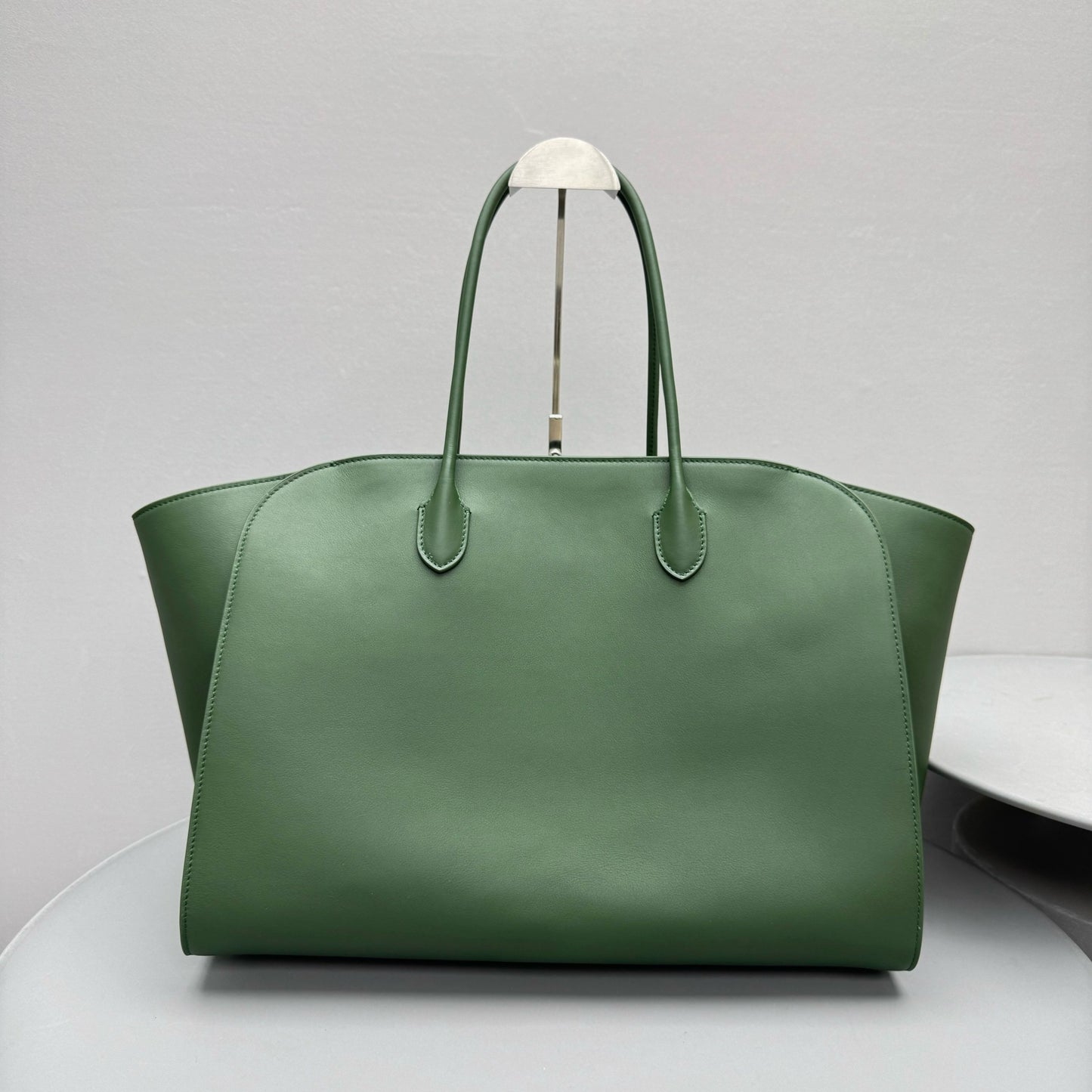 THE ROW MARLO 17 BAG