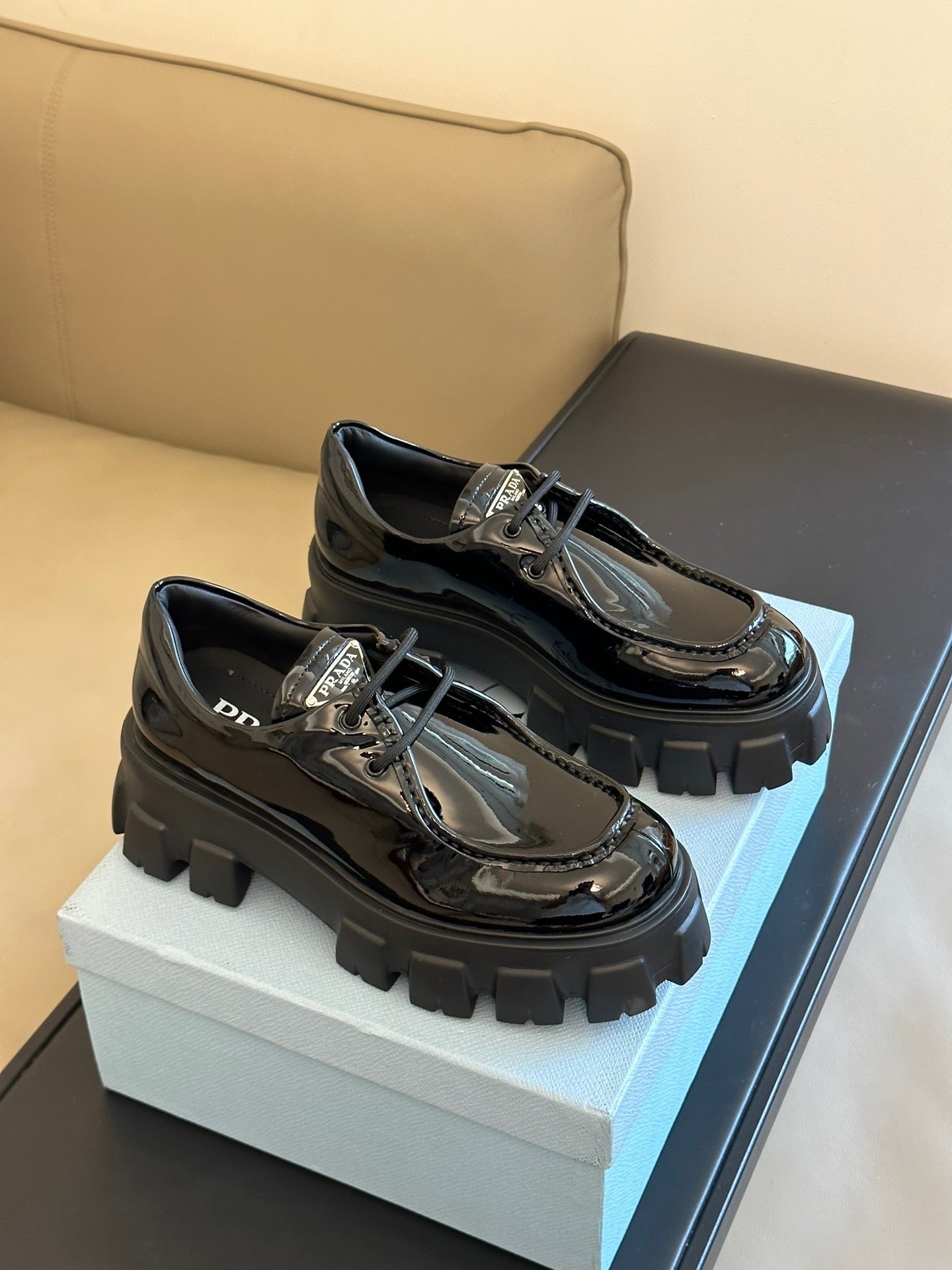PD LOAFERS