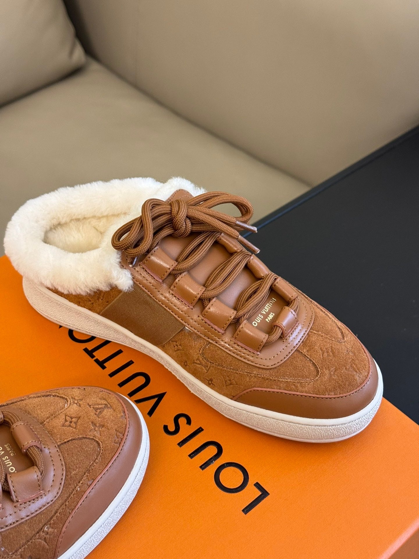 LOU OPEN BACK SNEAKERS
