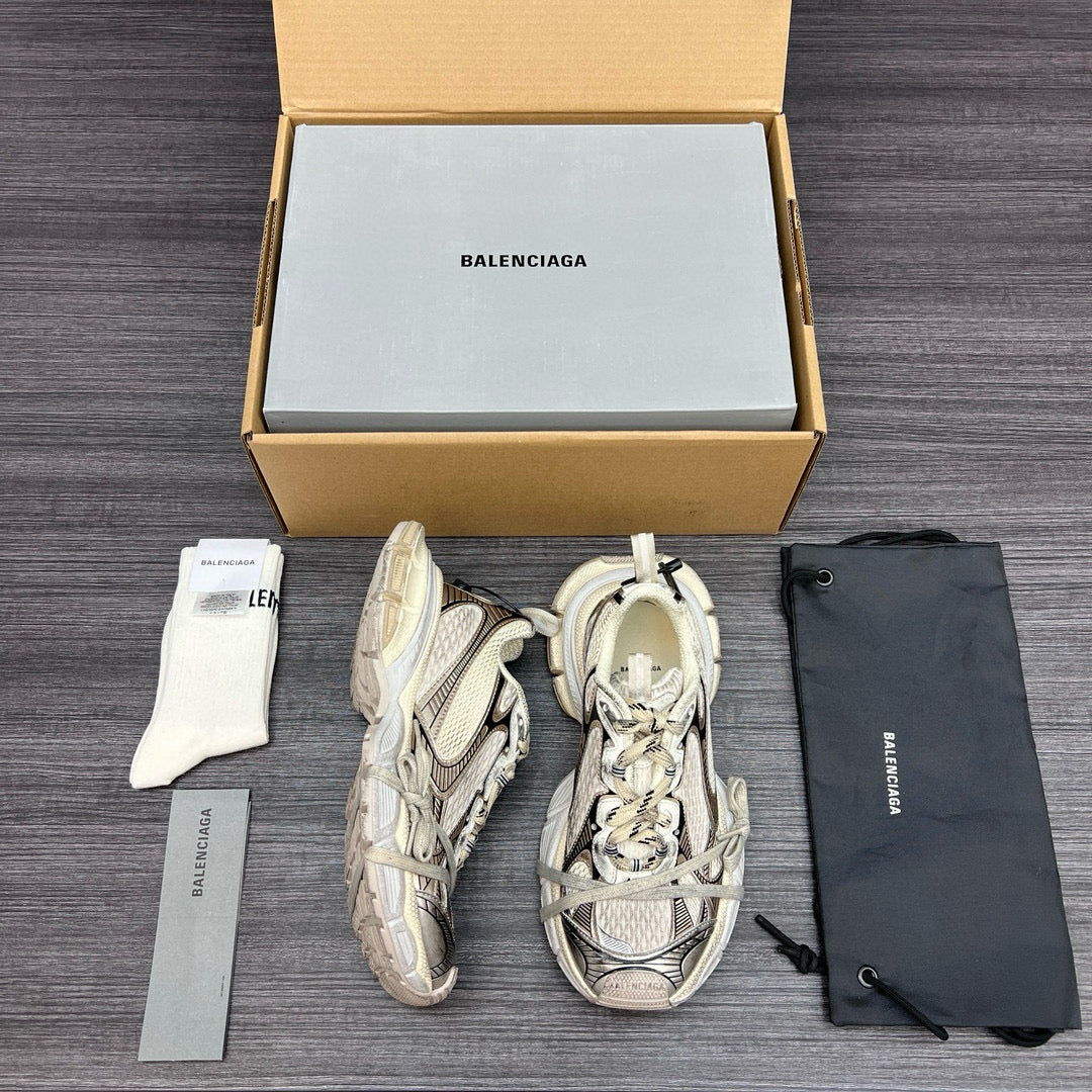 BAL 3XL TRAINERS