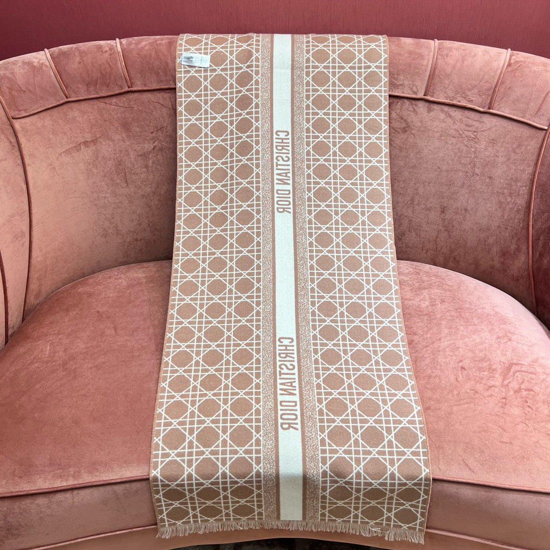 CD SCARF