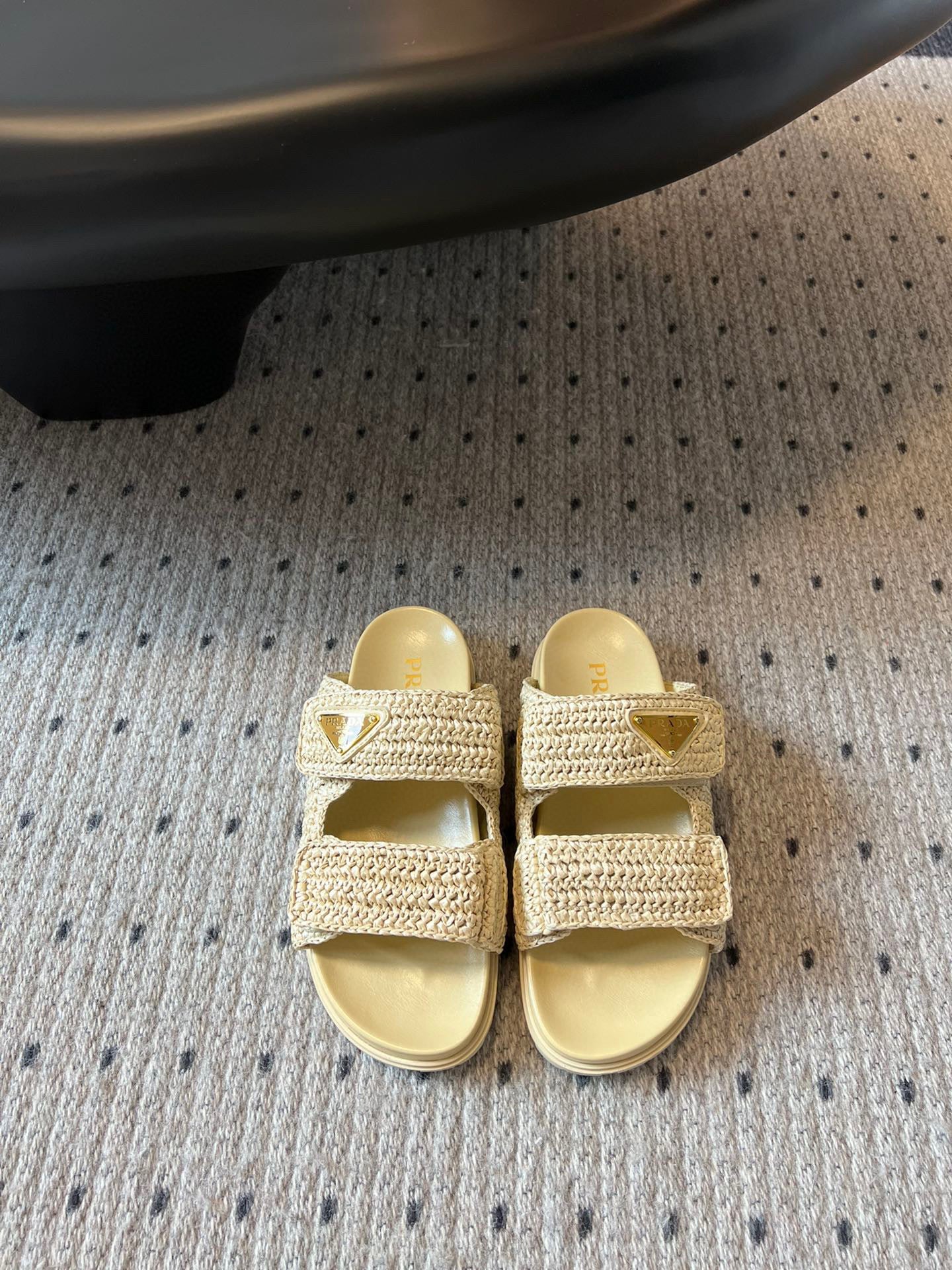 PD SANDALS