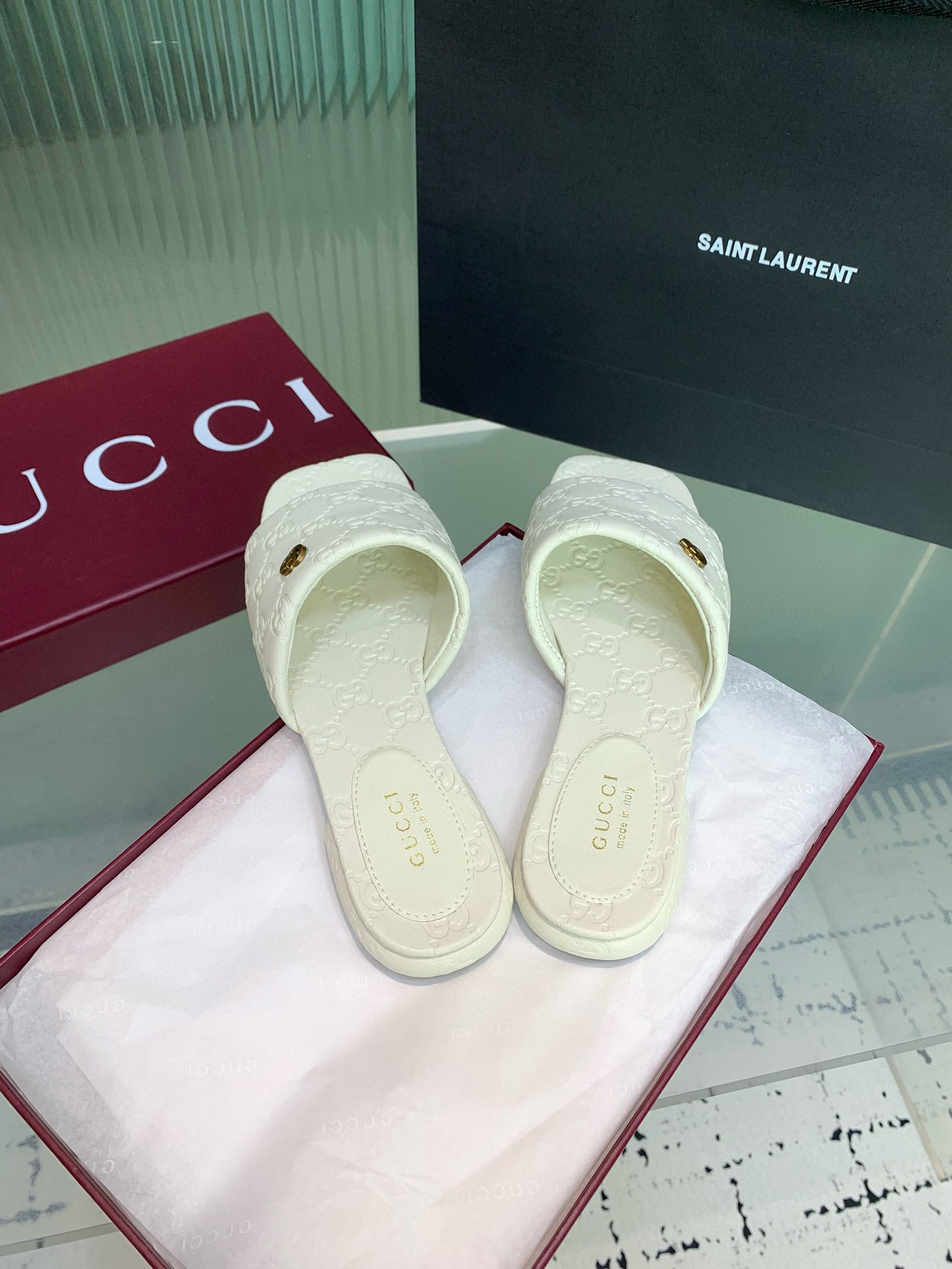 GG SANDALS
