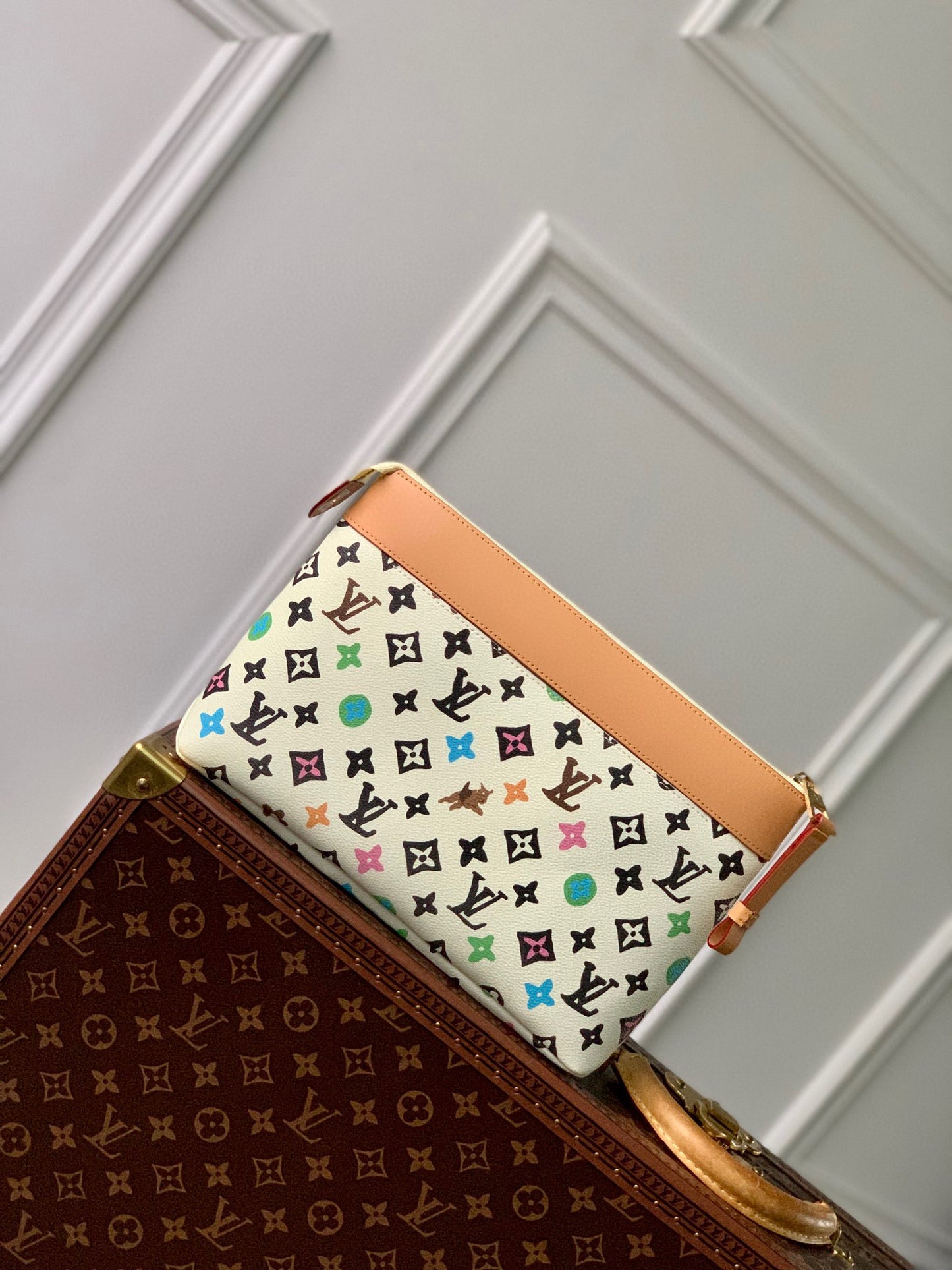 LOU POCHETTE VOYAGE SOUPLE POUCH