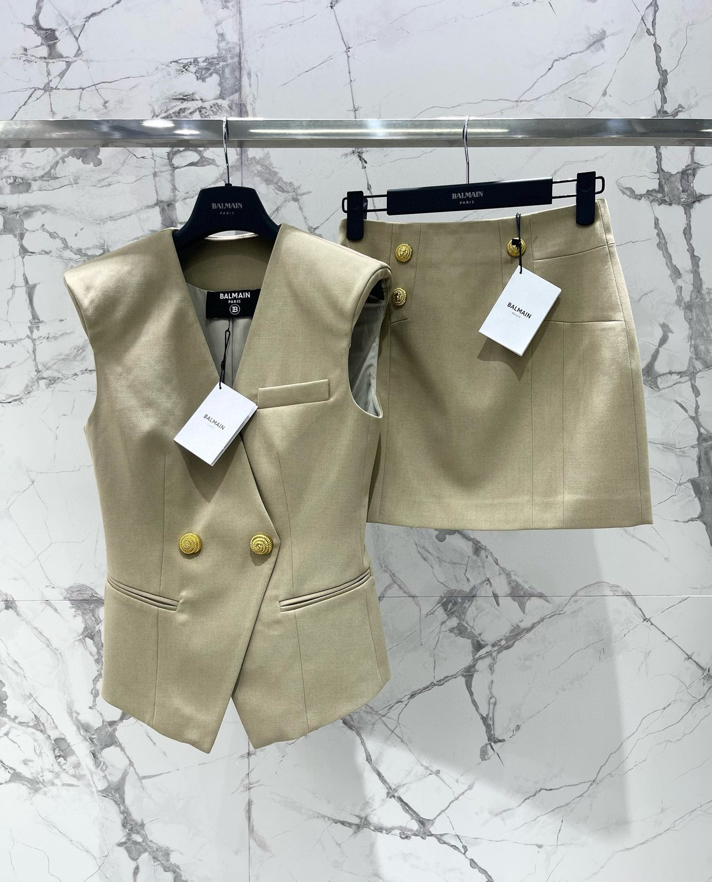 BALM VEST