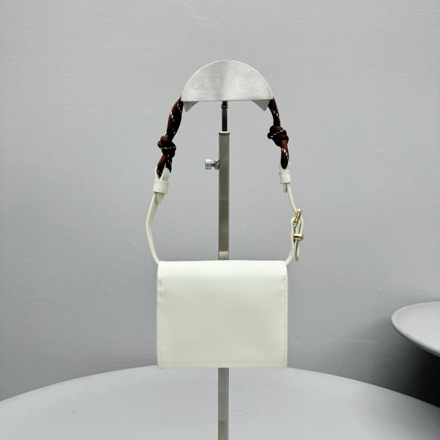 MIU M SHOULDER STRAP WALLET