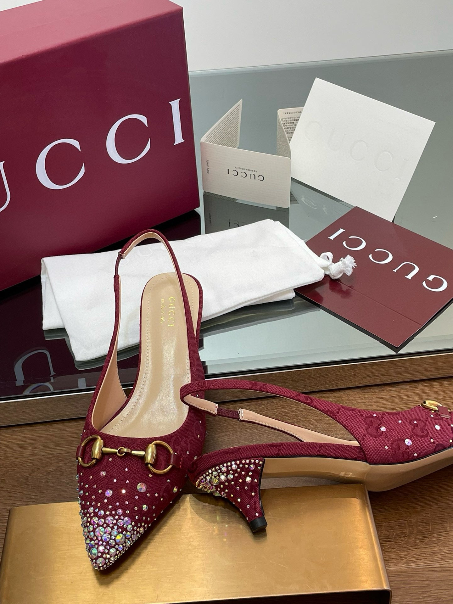 GG HEELS