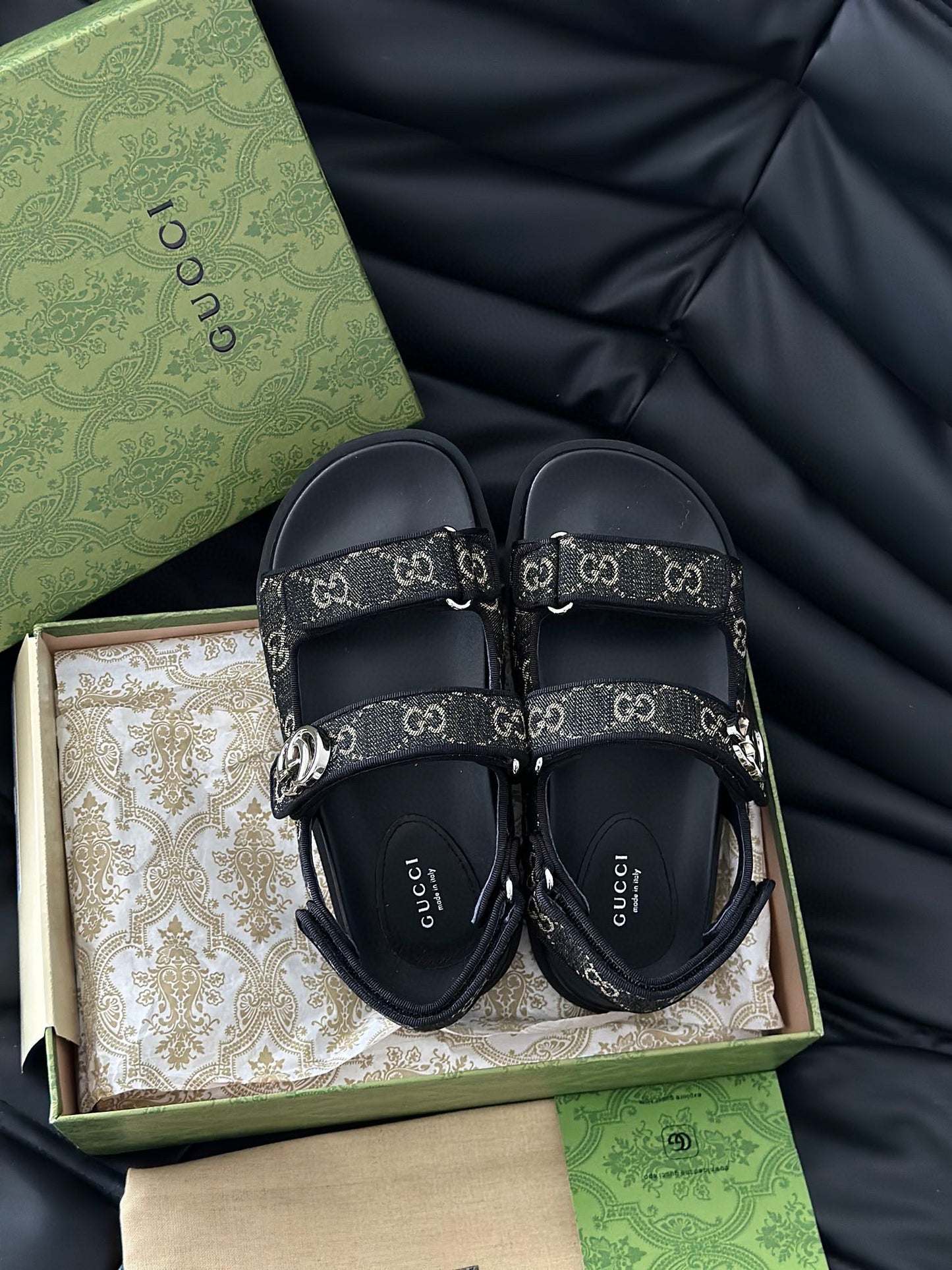GG SANDALS