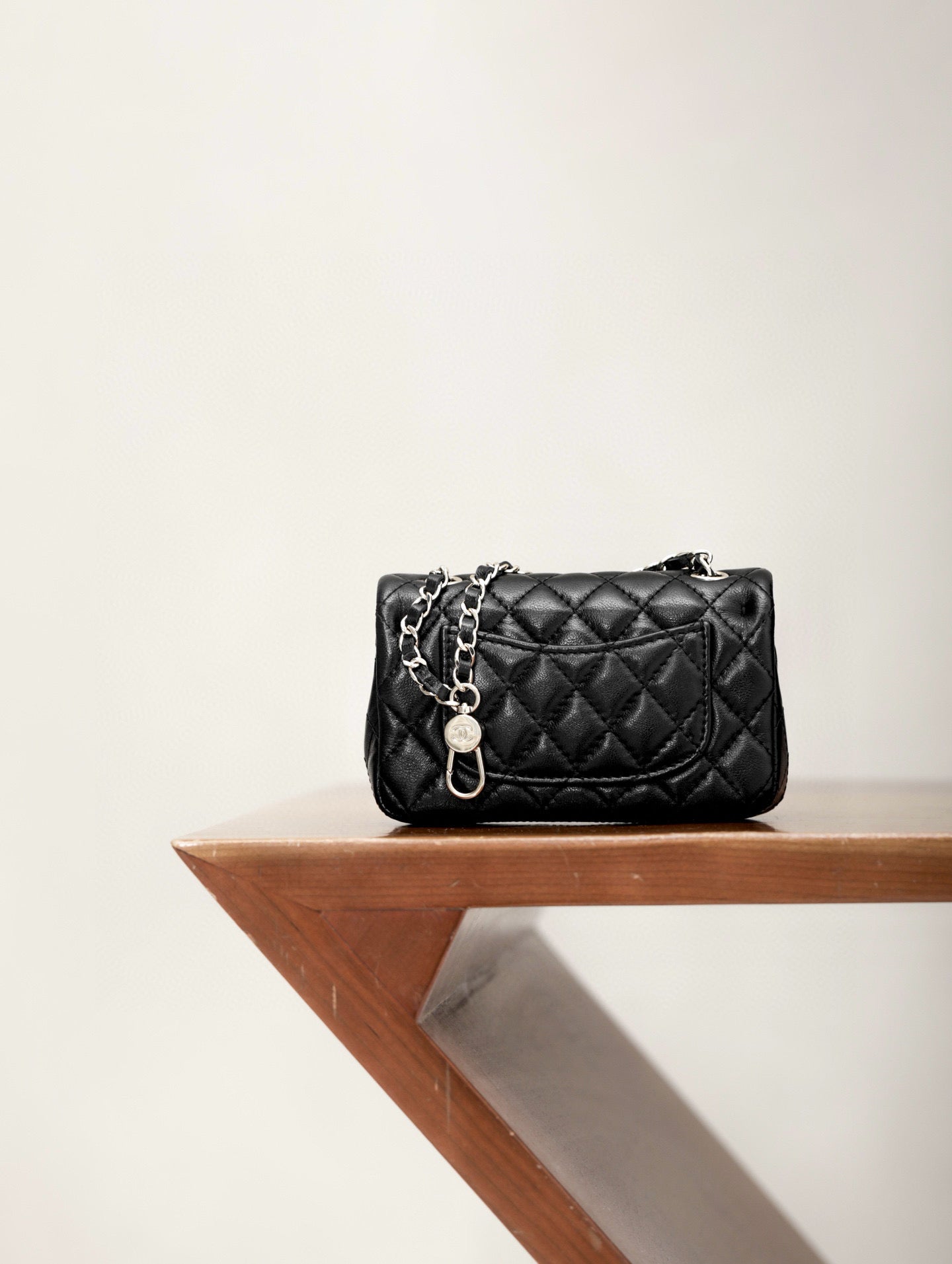 CC 25A MINI CLASSIC FLAP BAG
