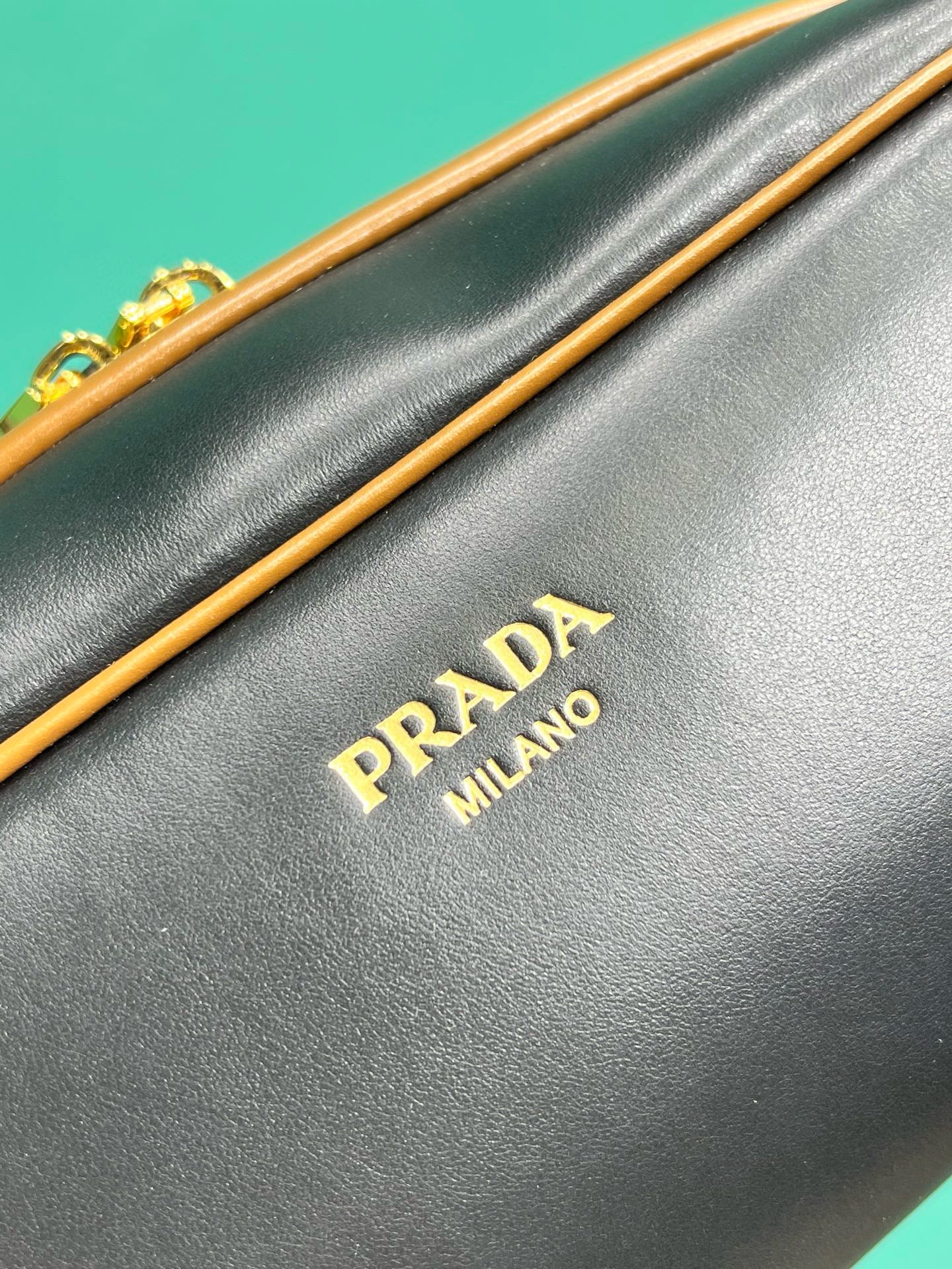 PD SWING SHOULDER BAG