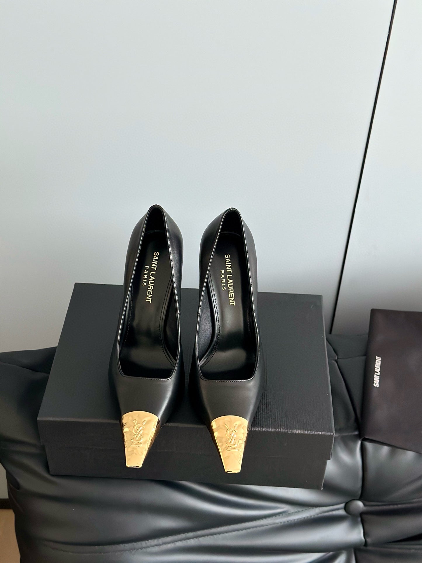 SL HEELS
