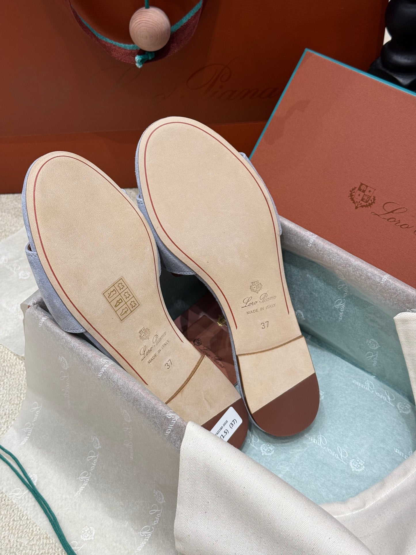LORO P SUMMER CHARM SLIPPER