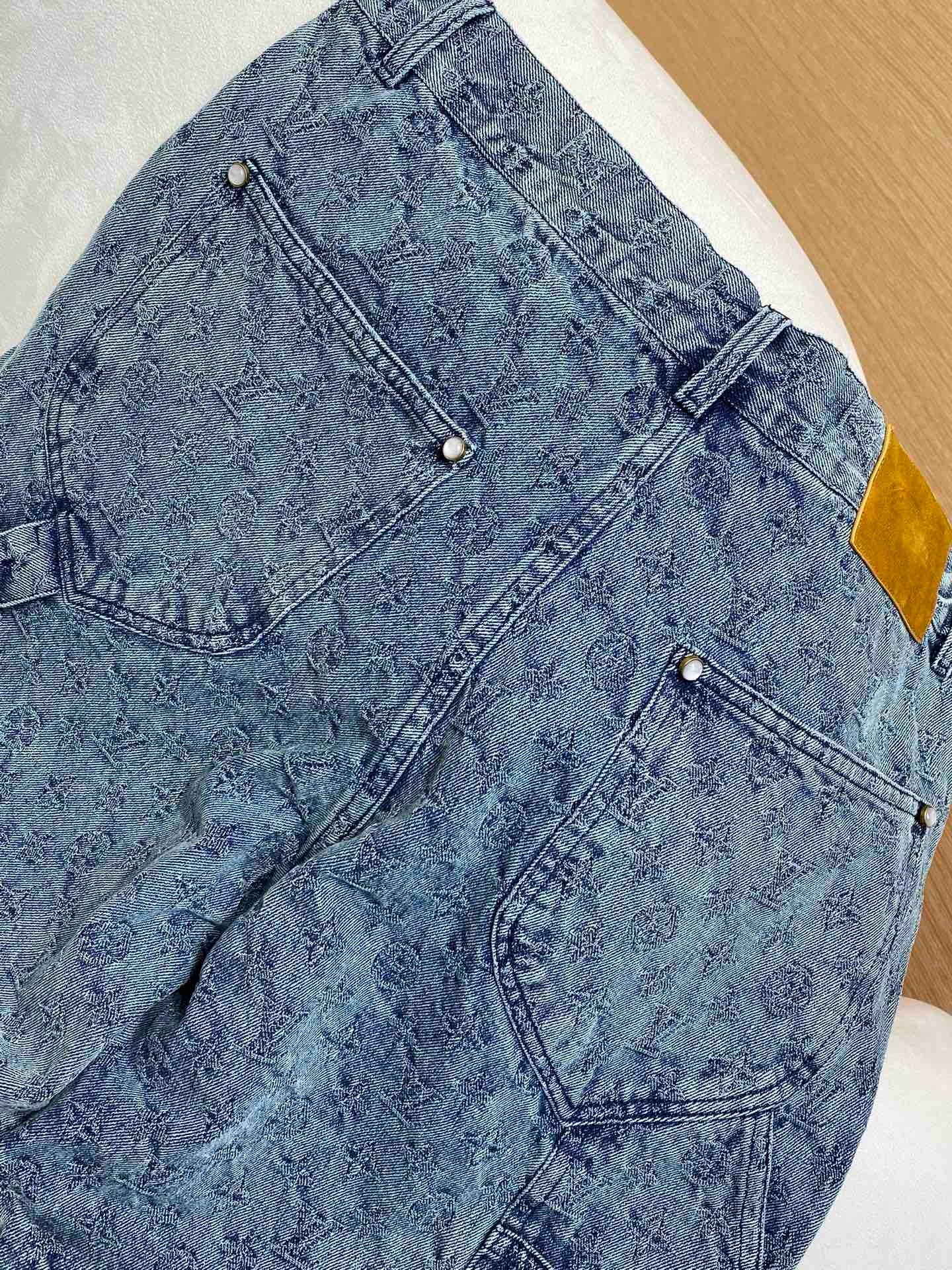 LOU DENIM SHORTS