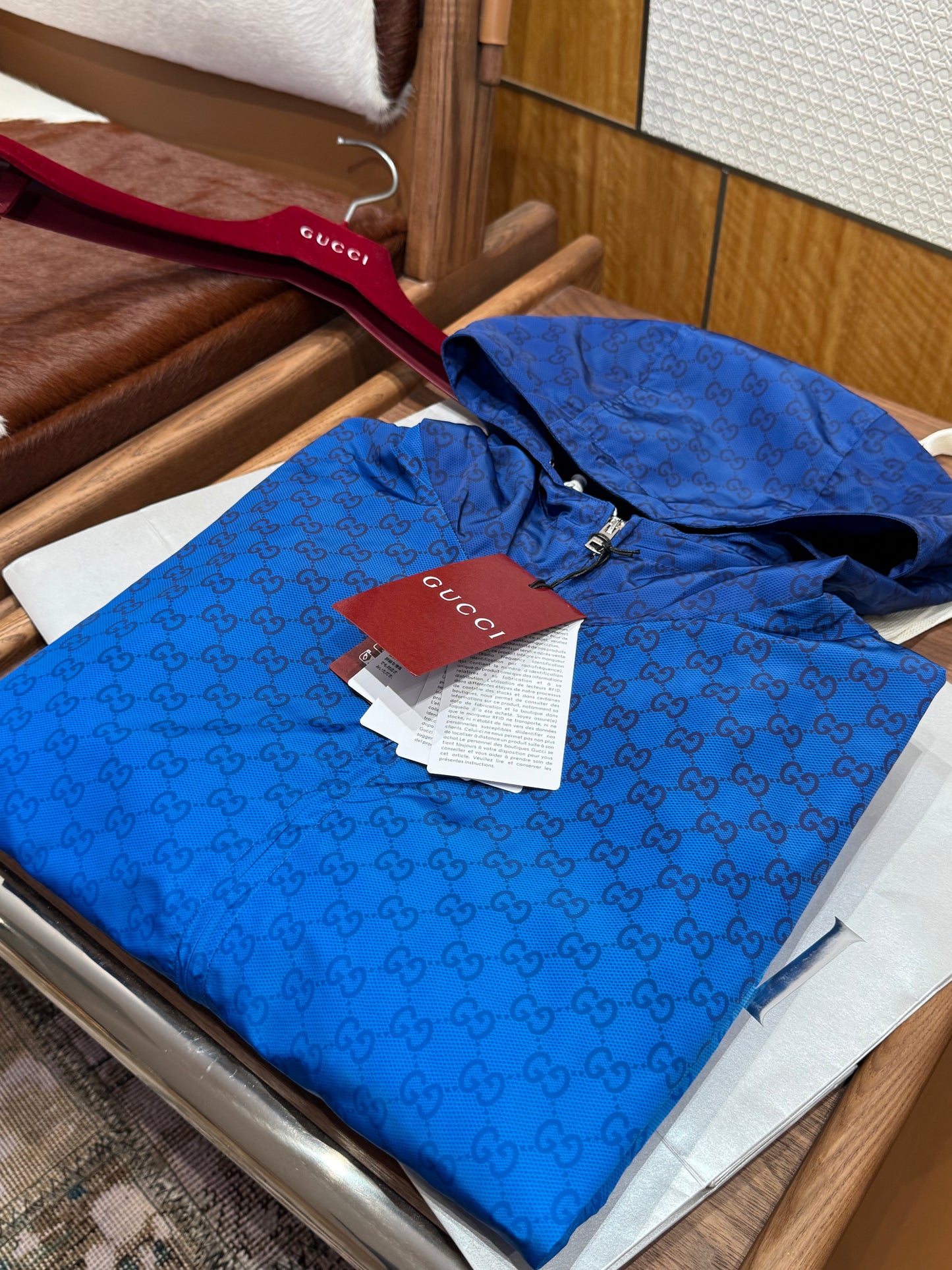 GG BOMBER JACKET