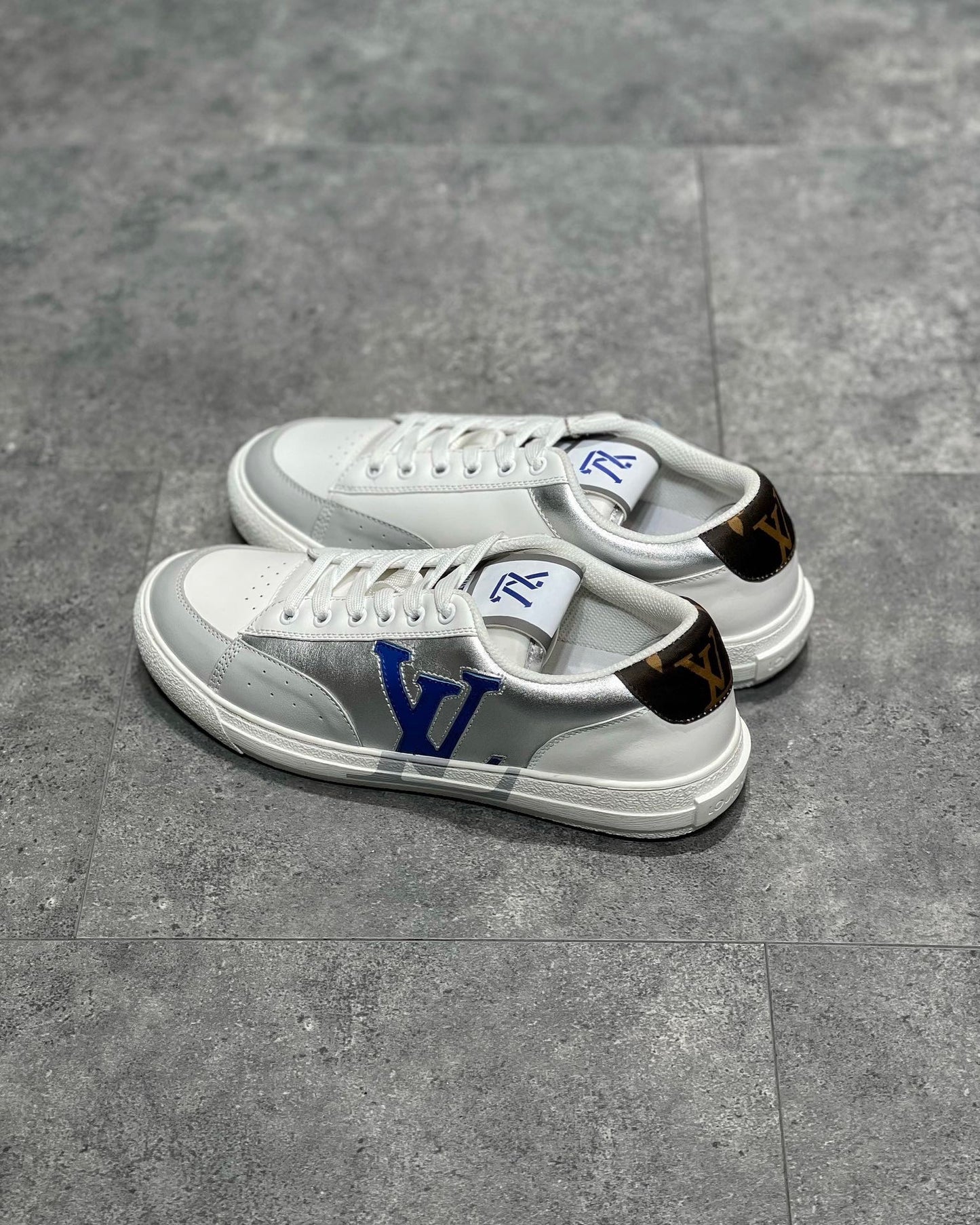 LOU TRAINERS