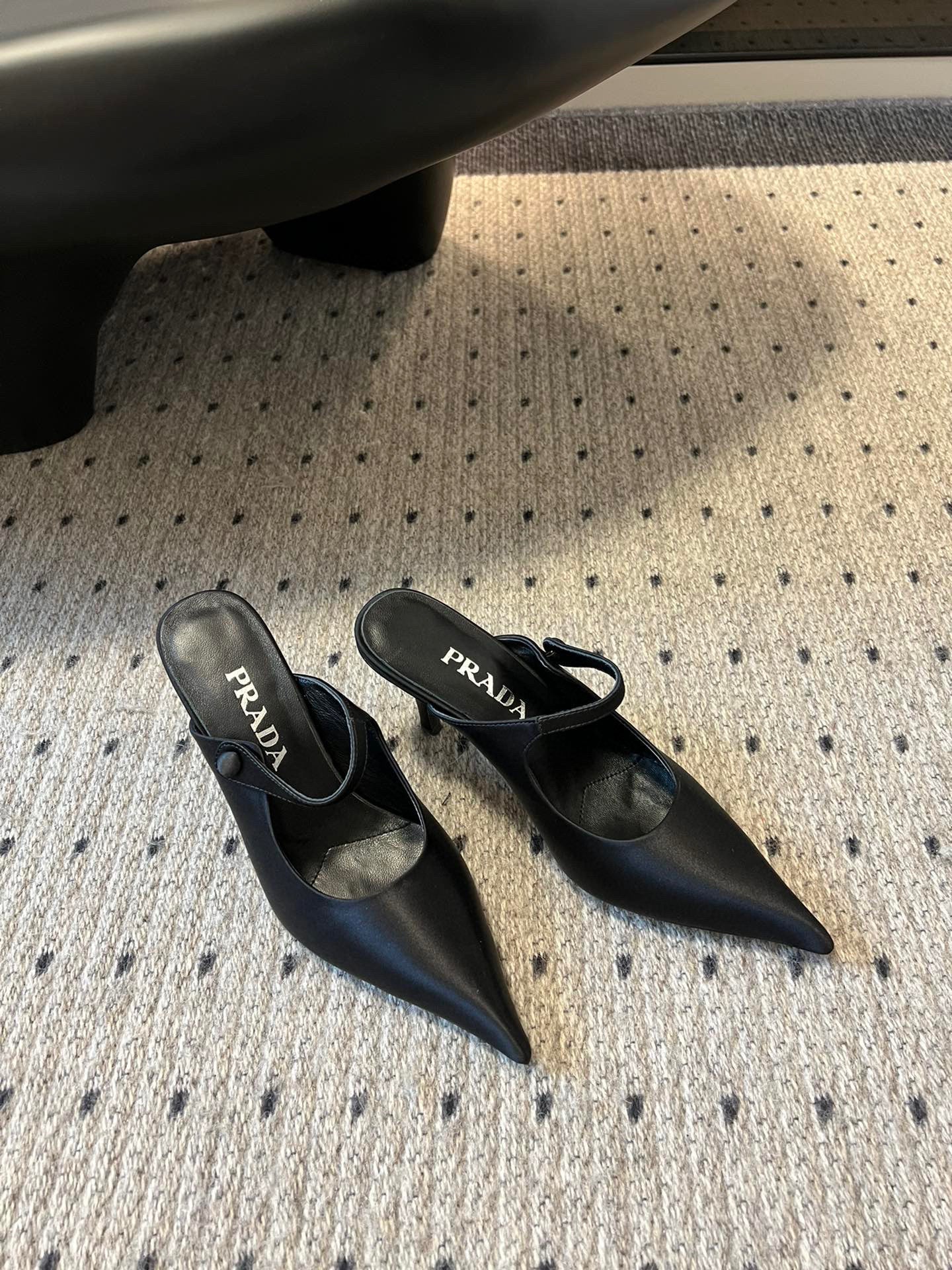 PD HEELS