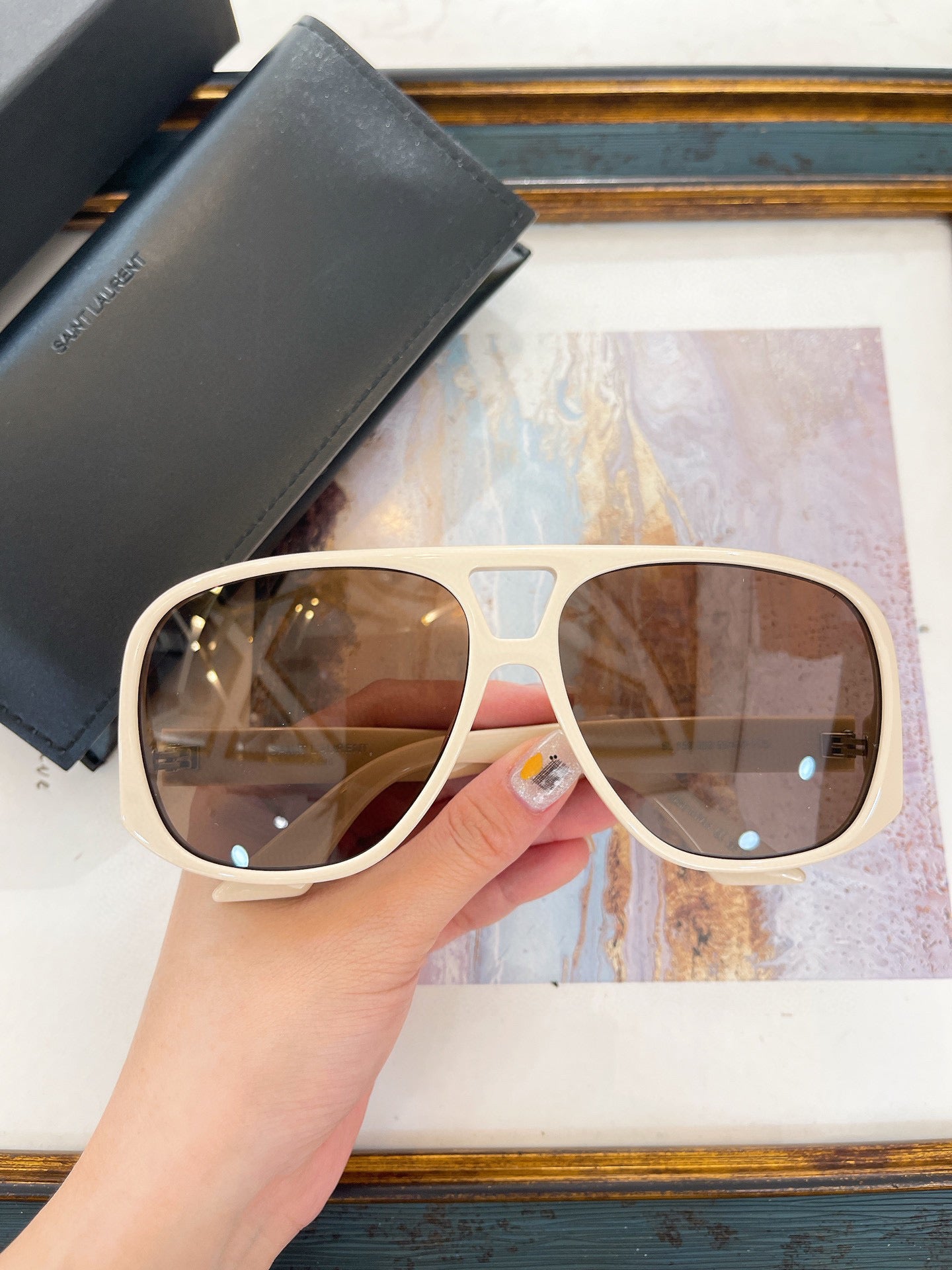 SL SUNGLASSES