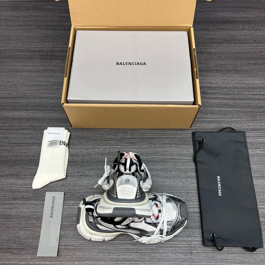 BAL 3XL TRAINERS