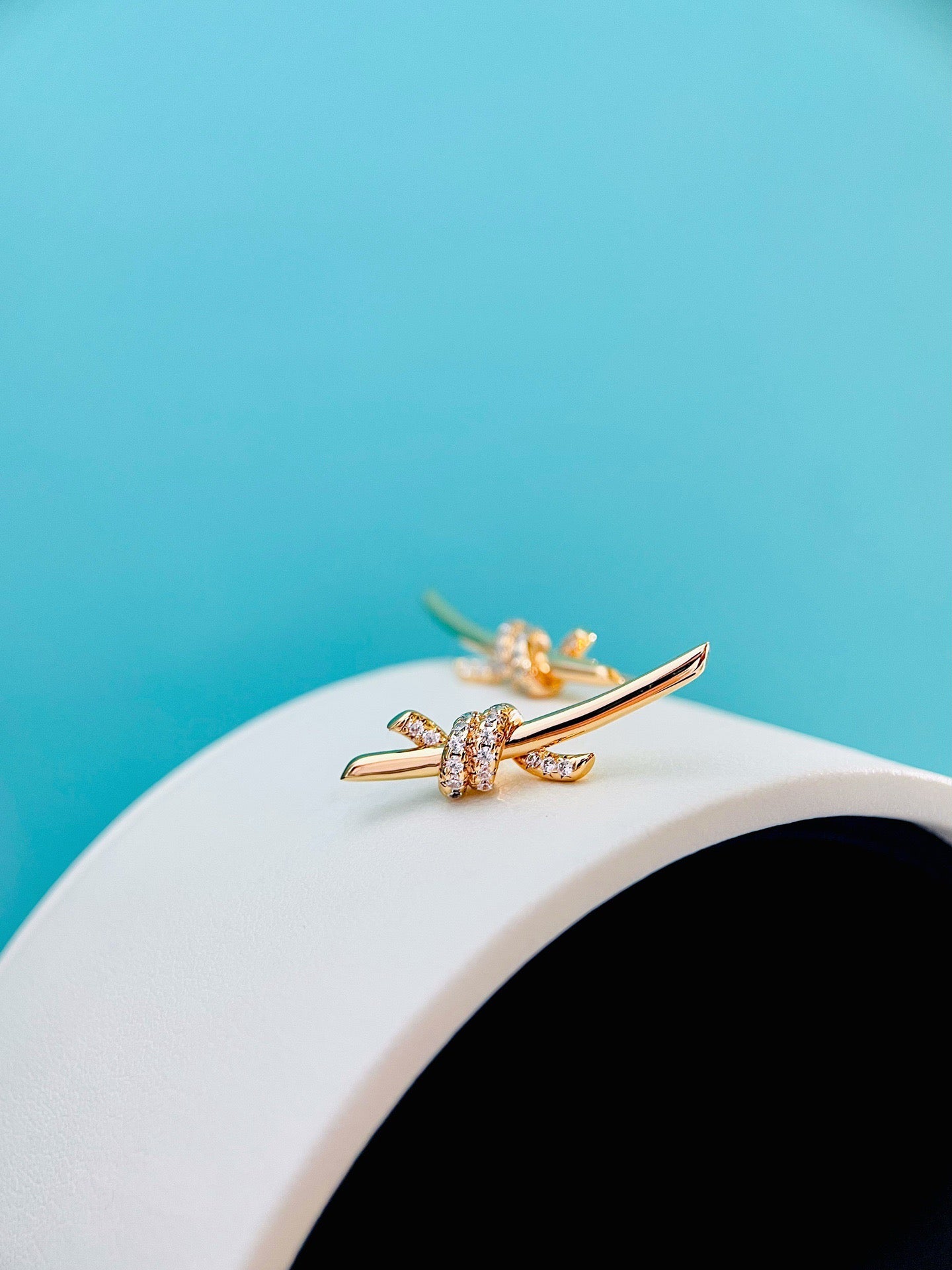 TIFF EARRINGS