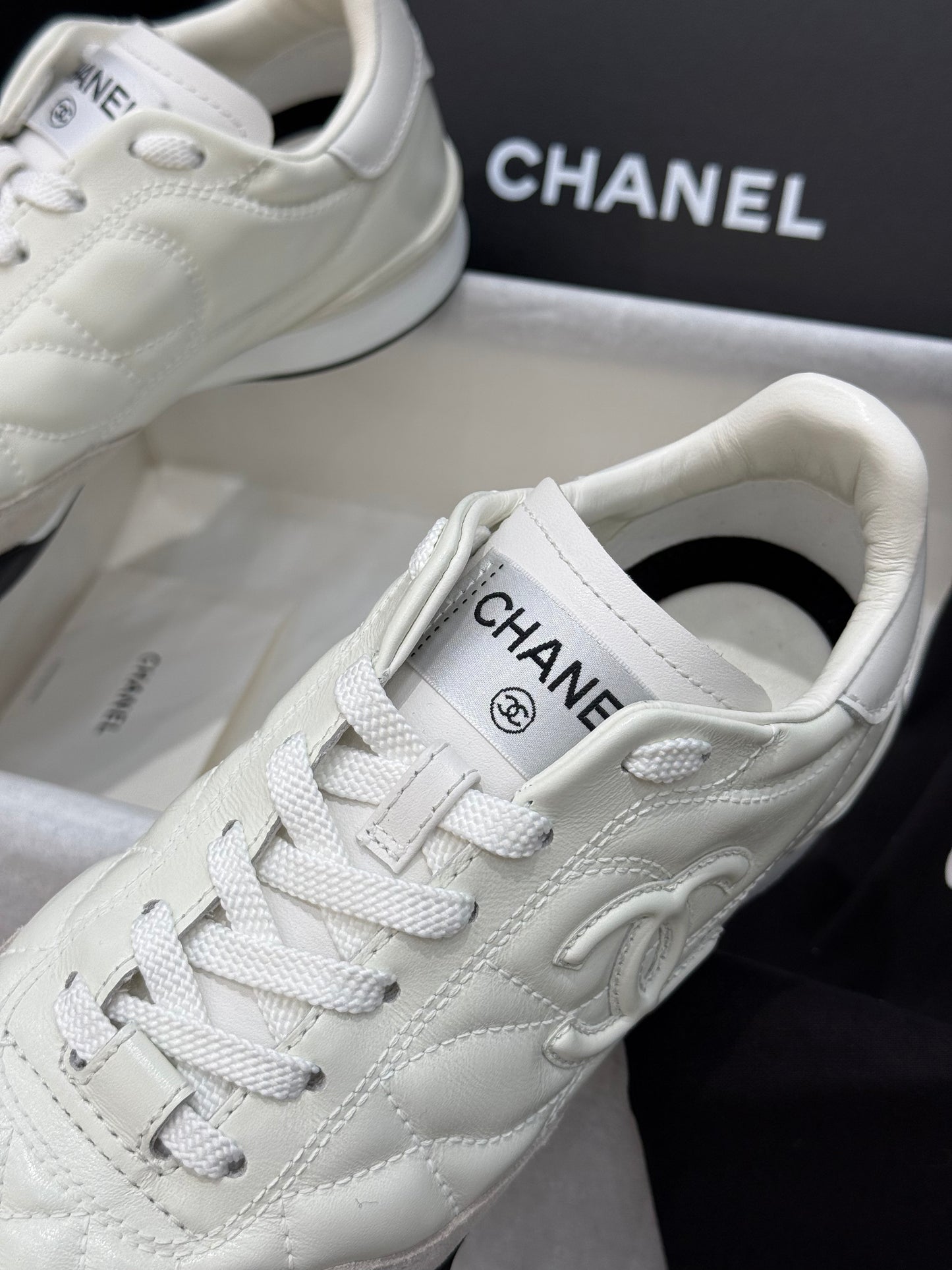 CC SNEAKER