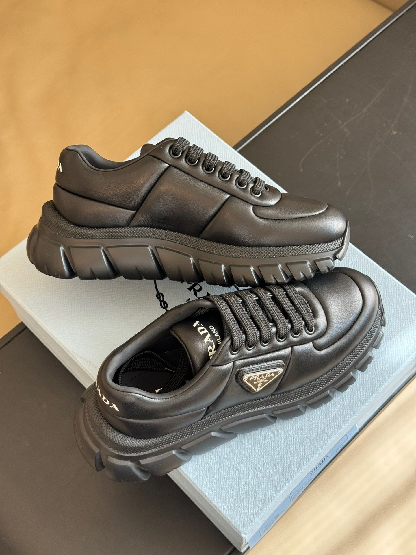 PD SNEAKERS