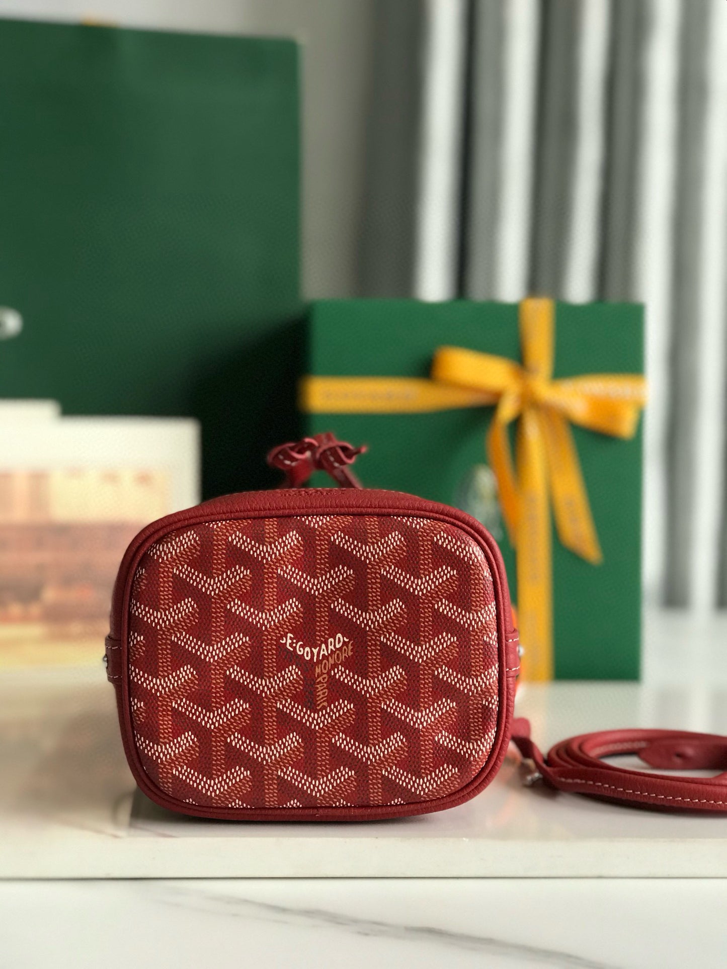 GOYA PETIT FLOT MINI BUCKET BAG
