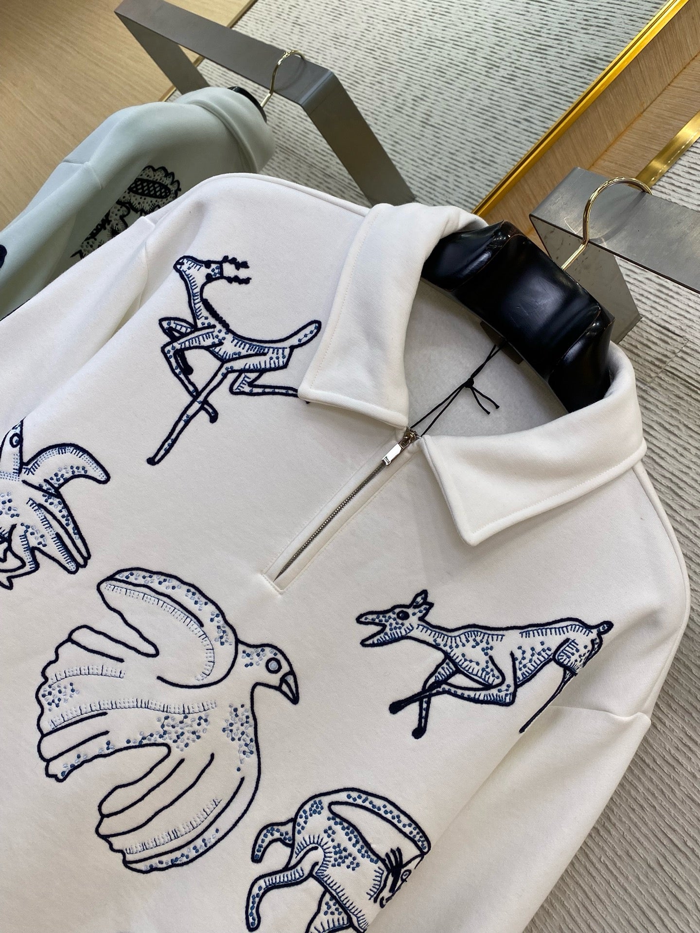 CD SWEATSHIRT