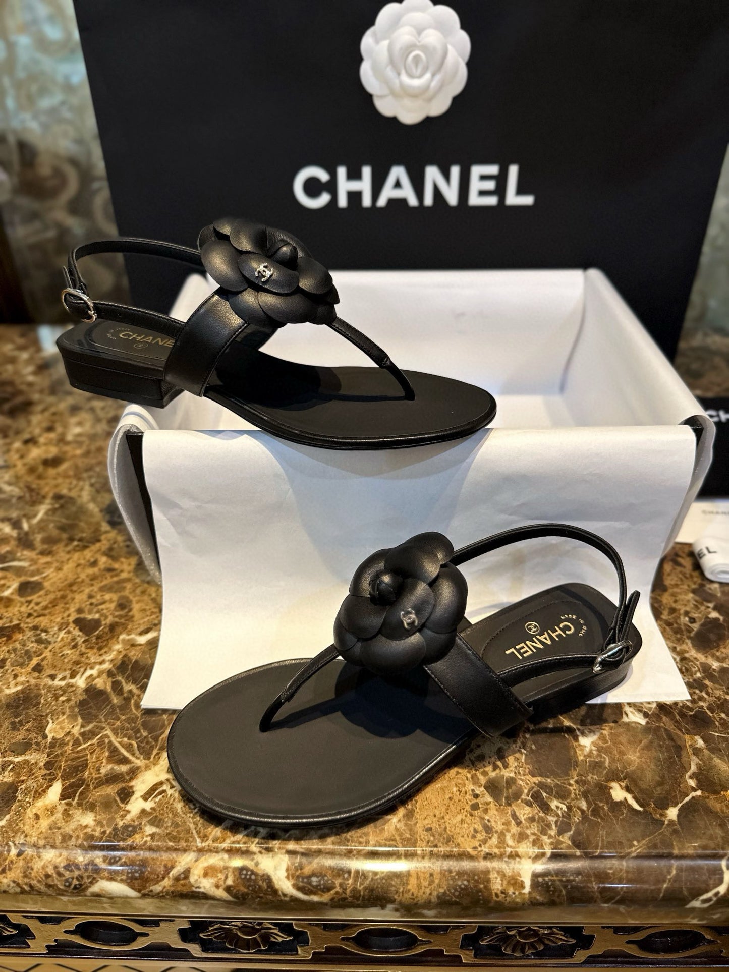CC SANDALS
