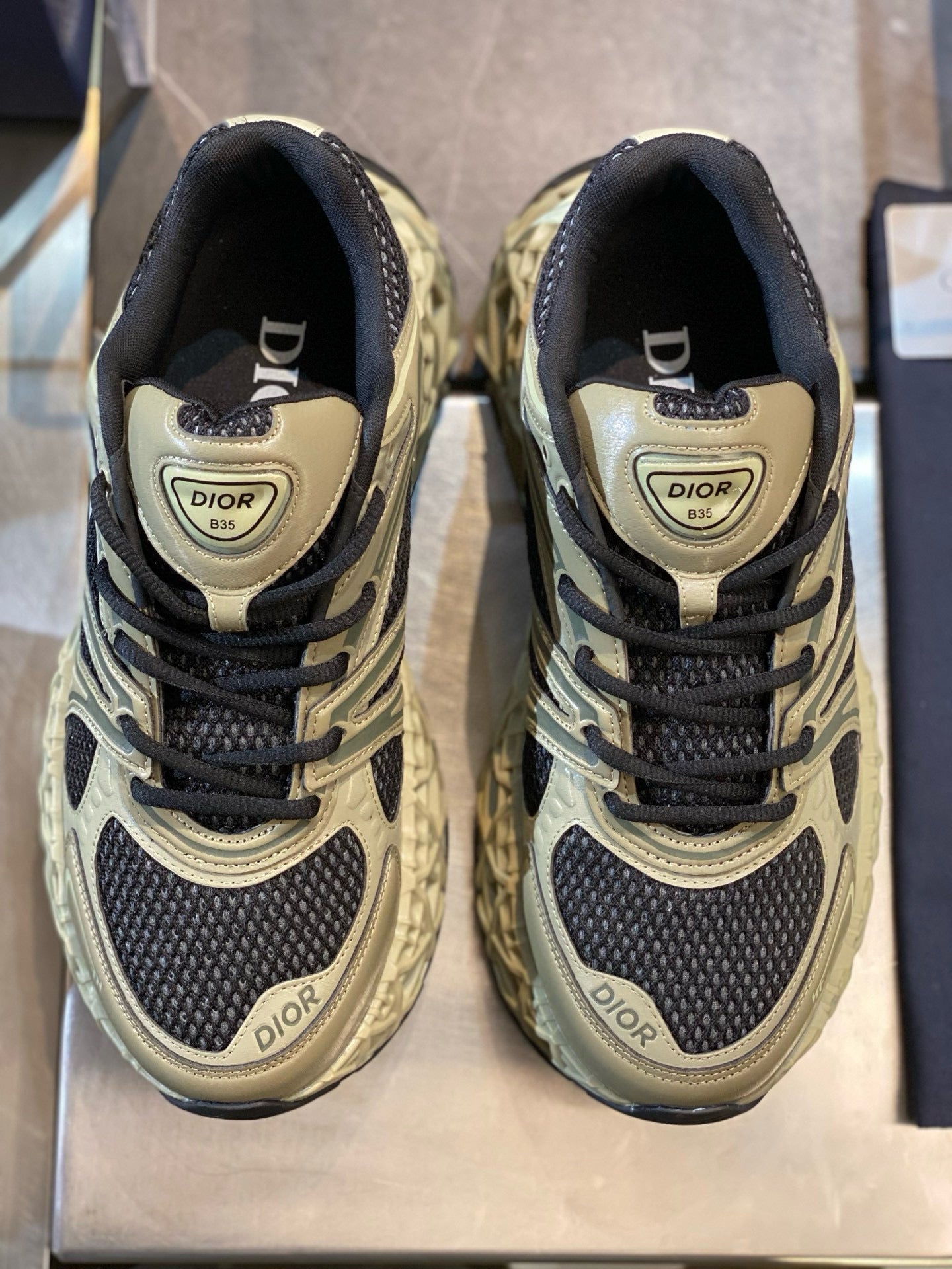 CD B35 SNEAKER