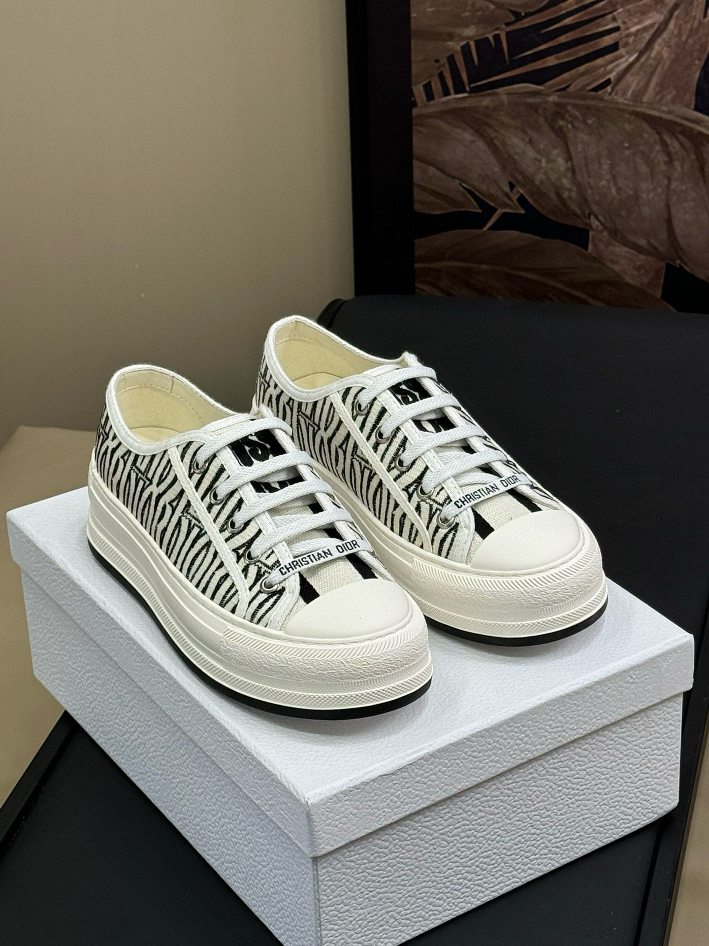 CD PLATFORM SNEAKER