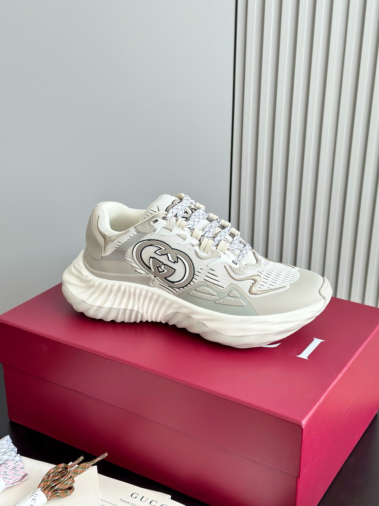 GG RIPPLE TRAINERS