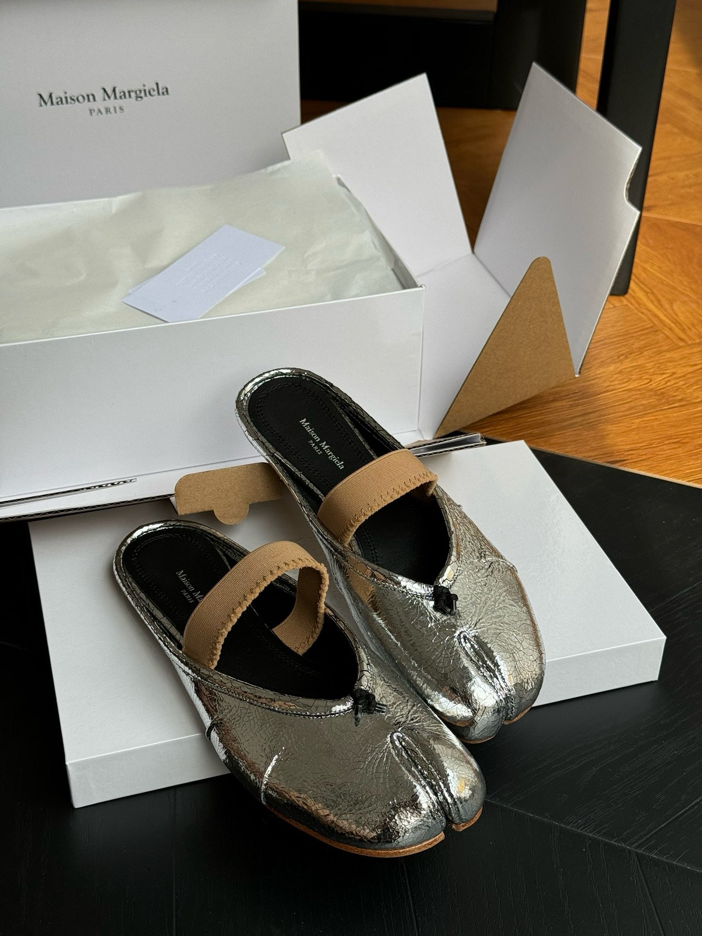 MAISON M TABI BALLET FLATS